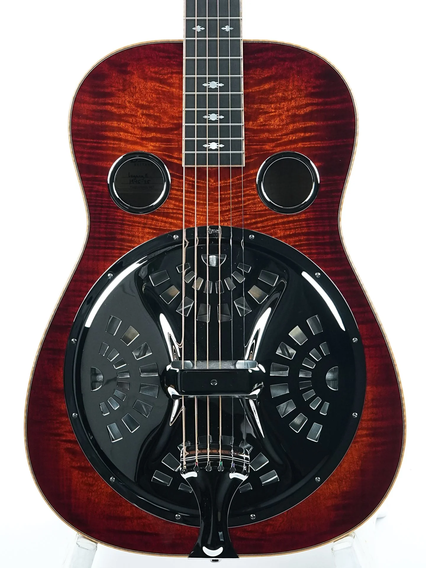 Beard Legacy E Curly Maple - Image 5