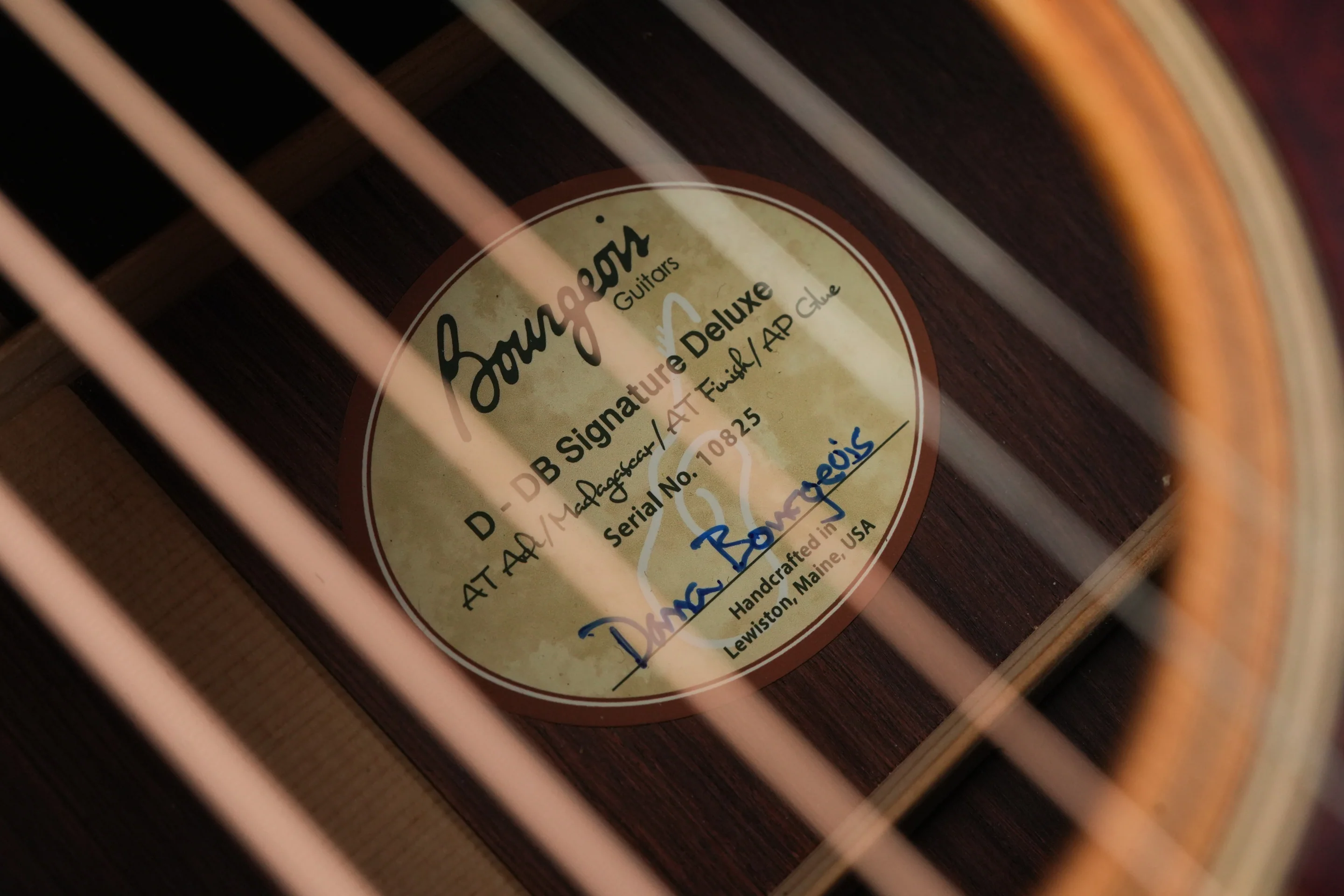 Bourgeois DB Signature Deluxe D Madagascar Rosewood Adirondack Spruce Sunburst 2025 - Image 11