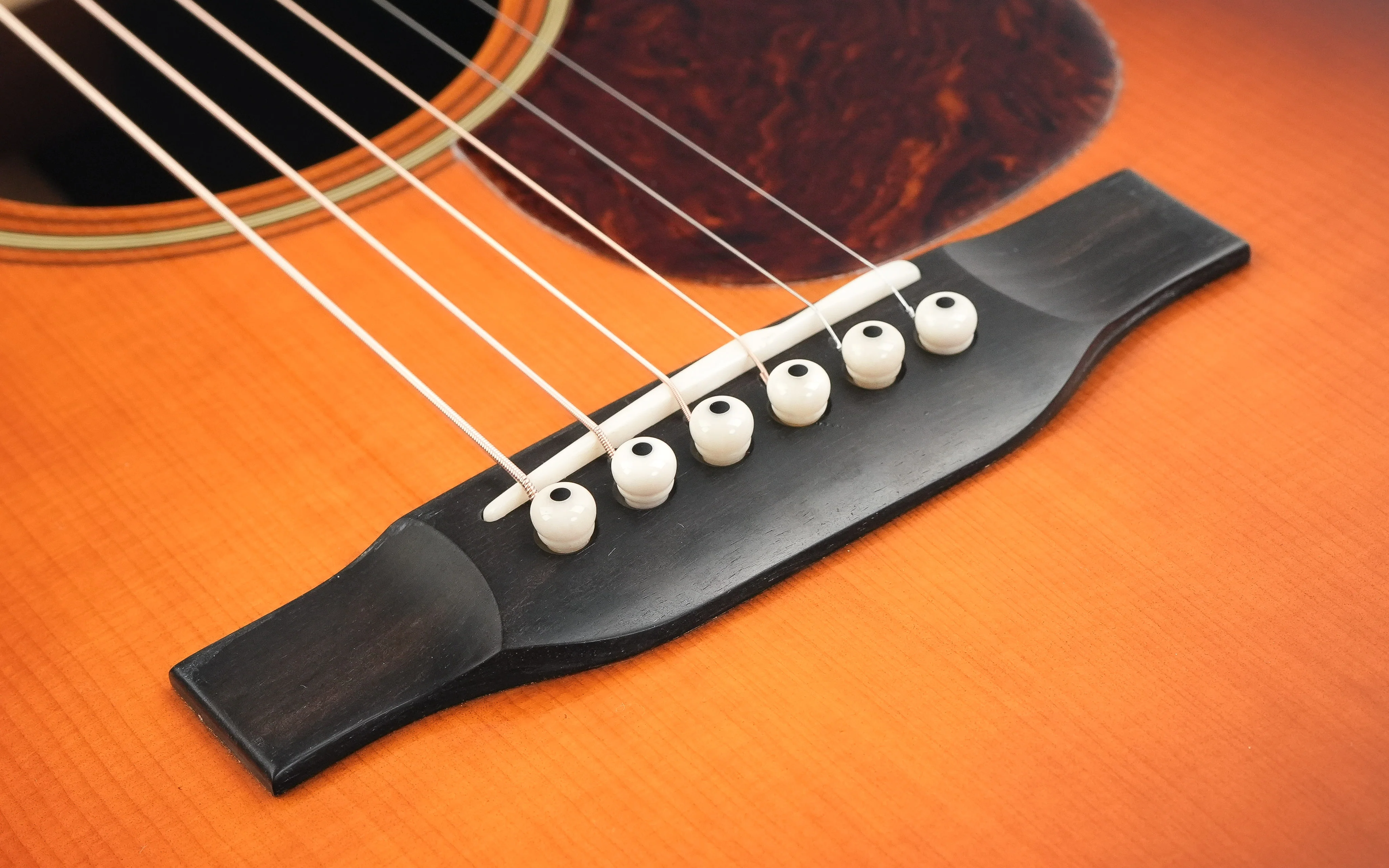 Bourgeois OM Aged Tone Adirondack Madagascar Sunburst 2015 - Image 7