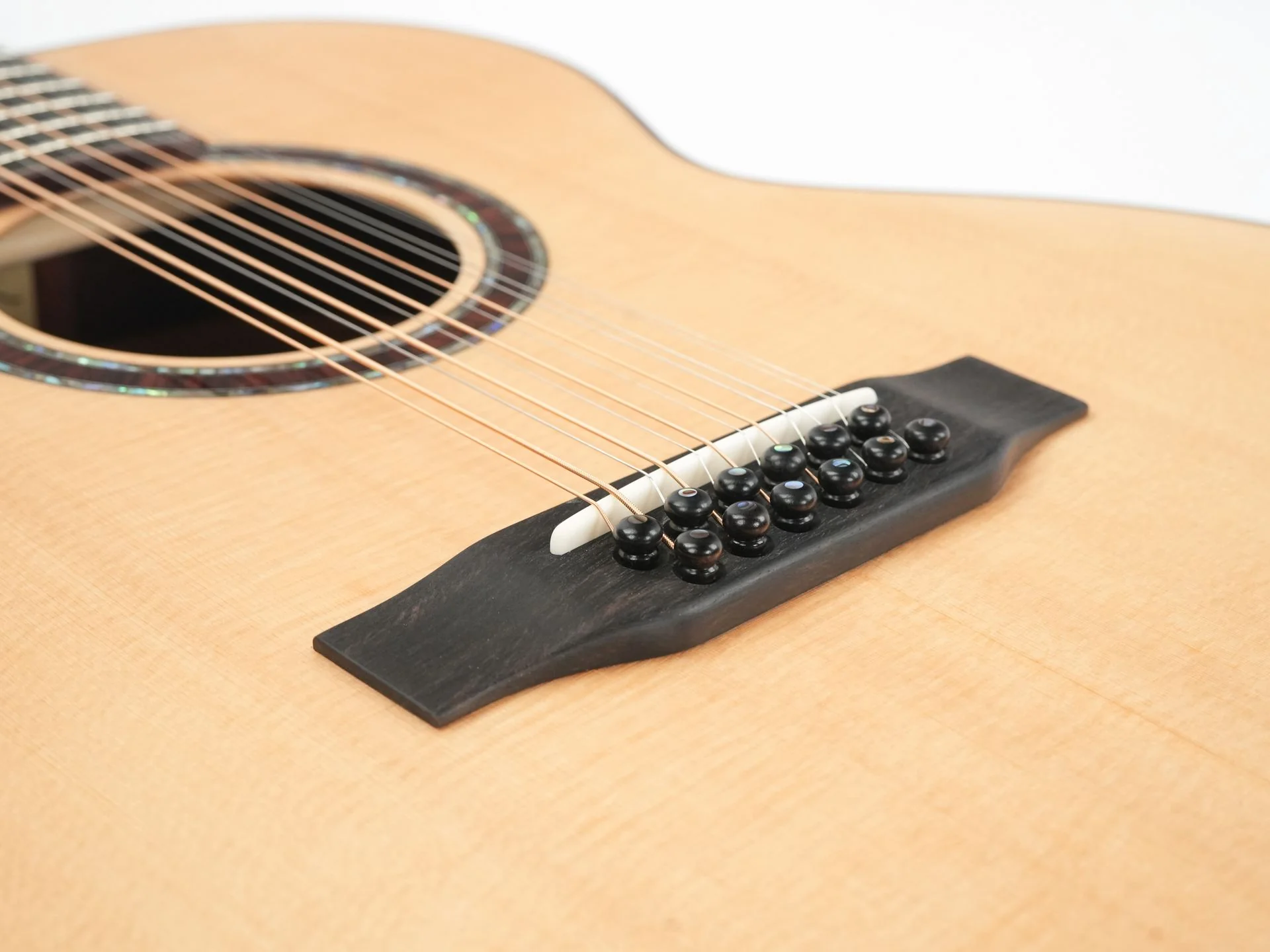BSG GJ11F Quilted Mahogany Sitka Spruce 12 String - Image 7