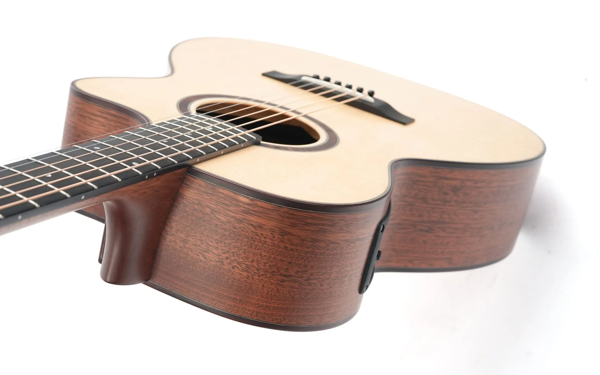 BSG OM10CF Sitka Mahogany - Image 10