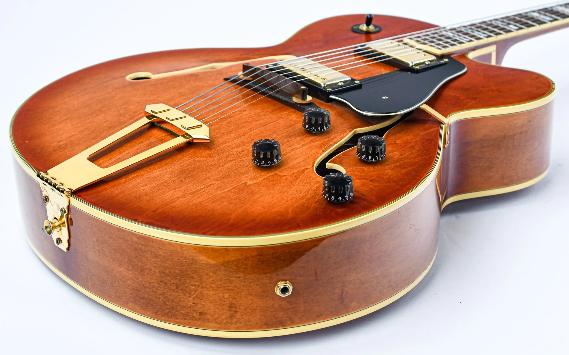 Cane Archtop Cherry Sunburst 1993 - Image 11