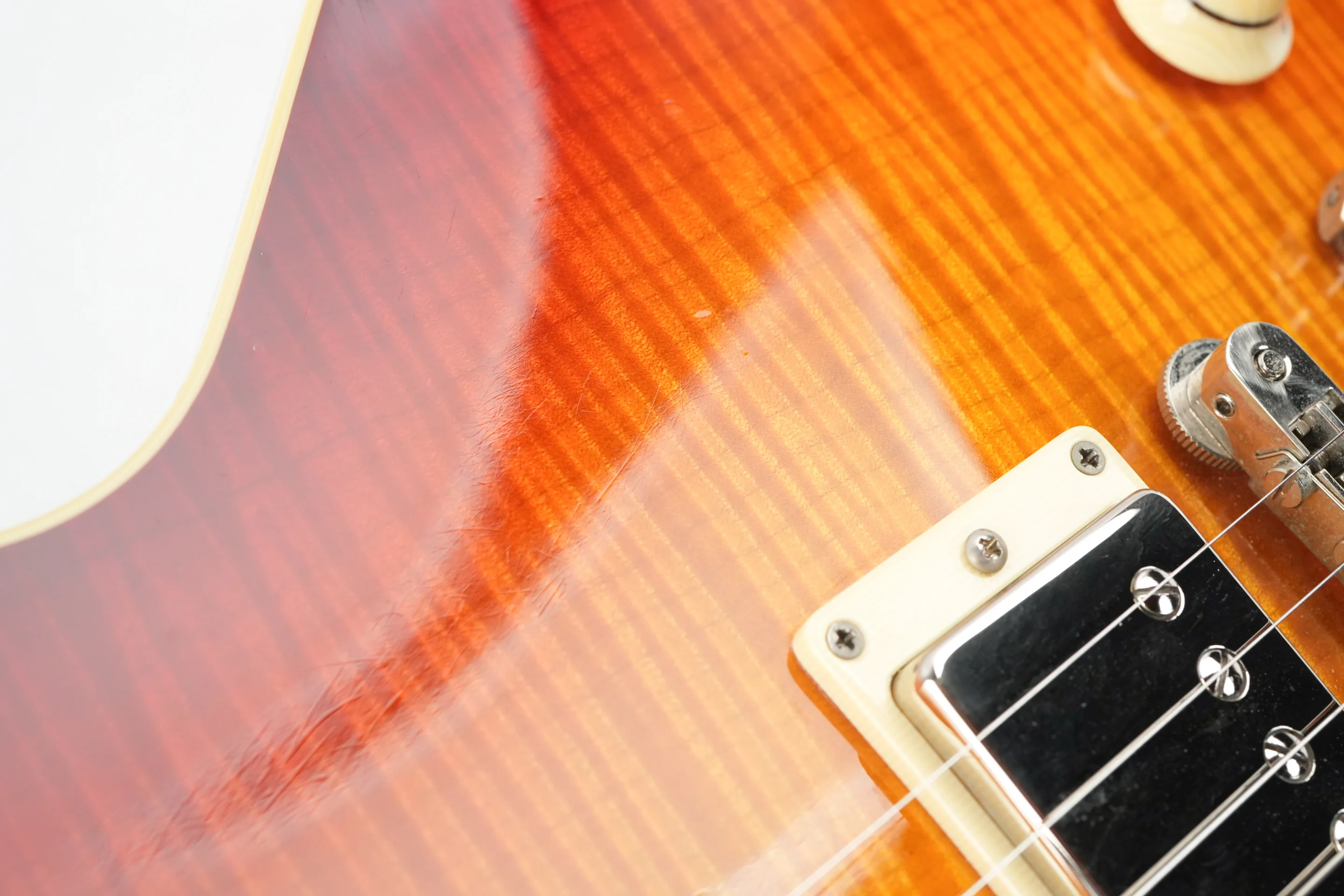 Collings City Limits Deluxe Cherry Sunburst 2012 - Image 11