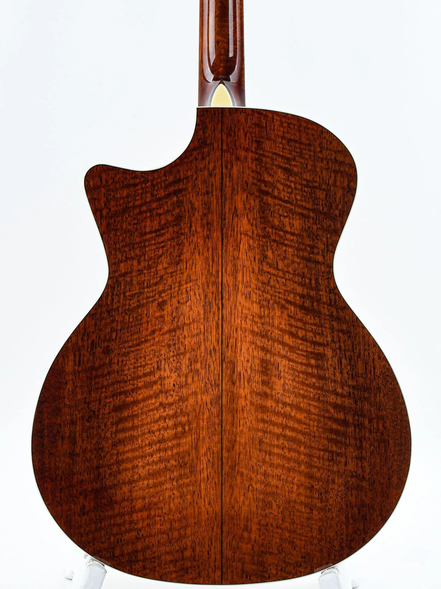 Eastman AC322CE - Image 8