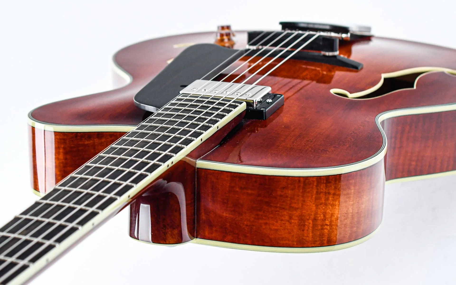Eastman AR503CE Classic Archtop - Image 10