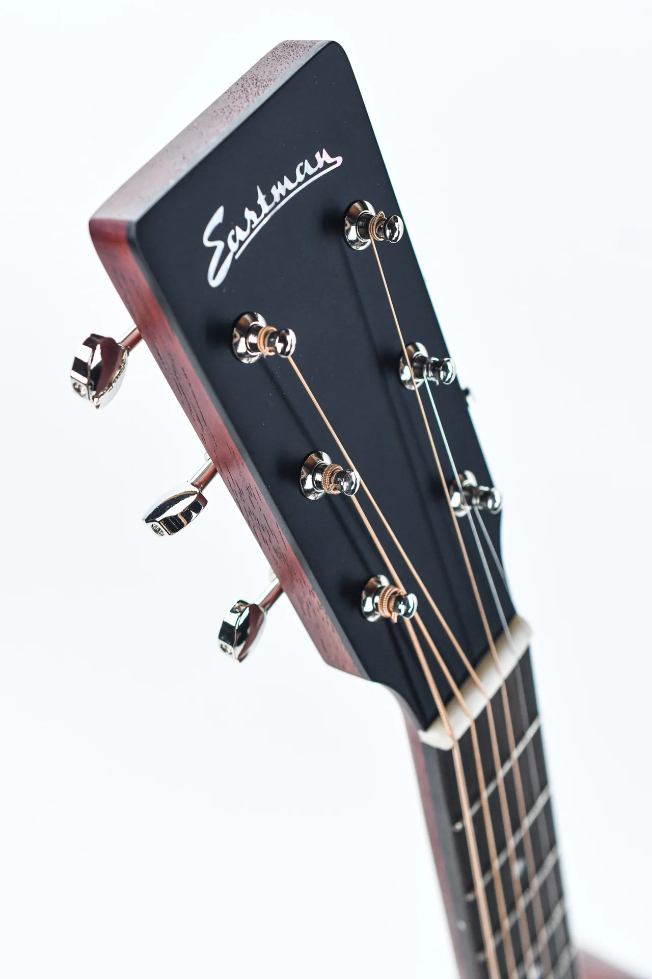 Eastman E1D Dreadnought - Image 12