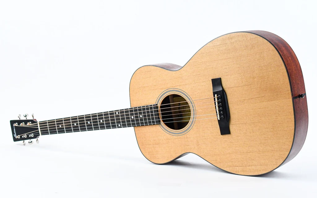 Eastman E1OM Lefty - Image 12