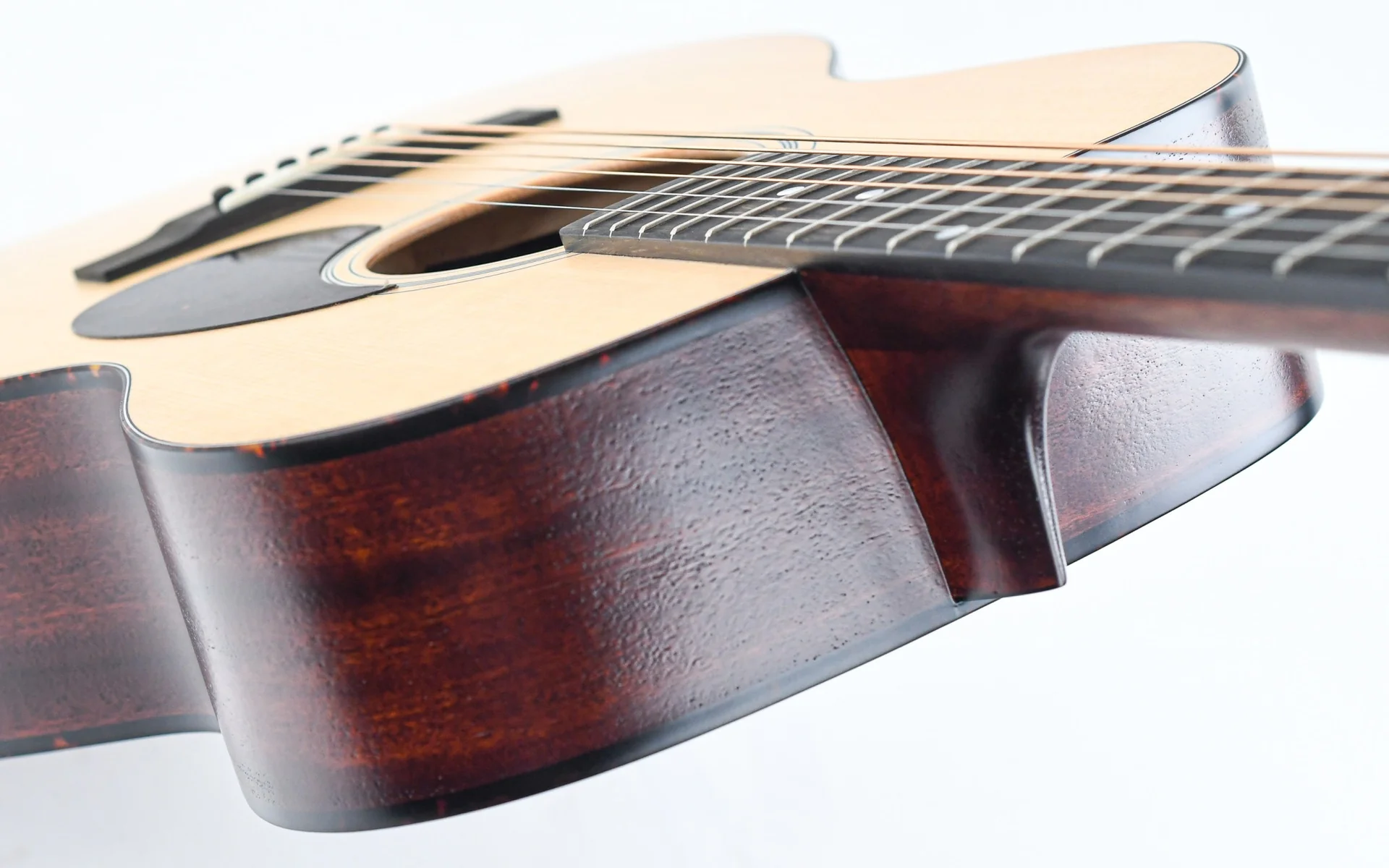 Eastman E1OM Orchestra Model - Image 11