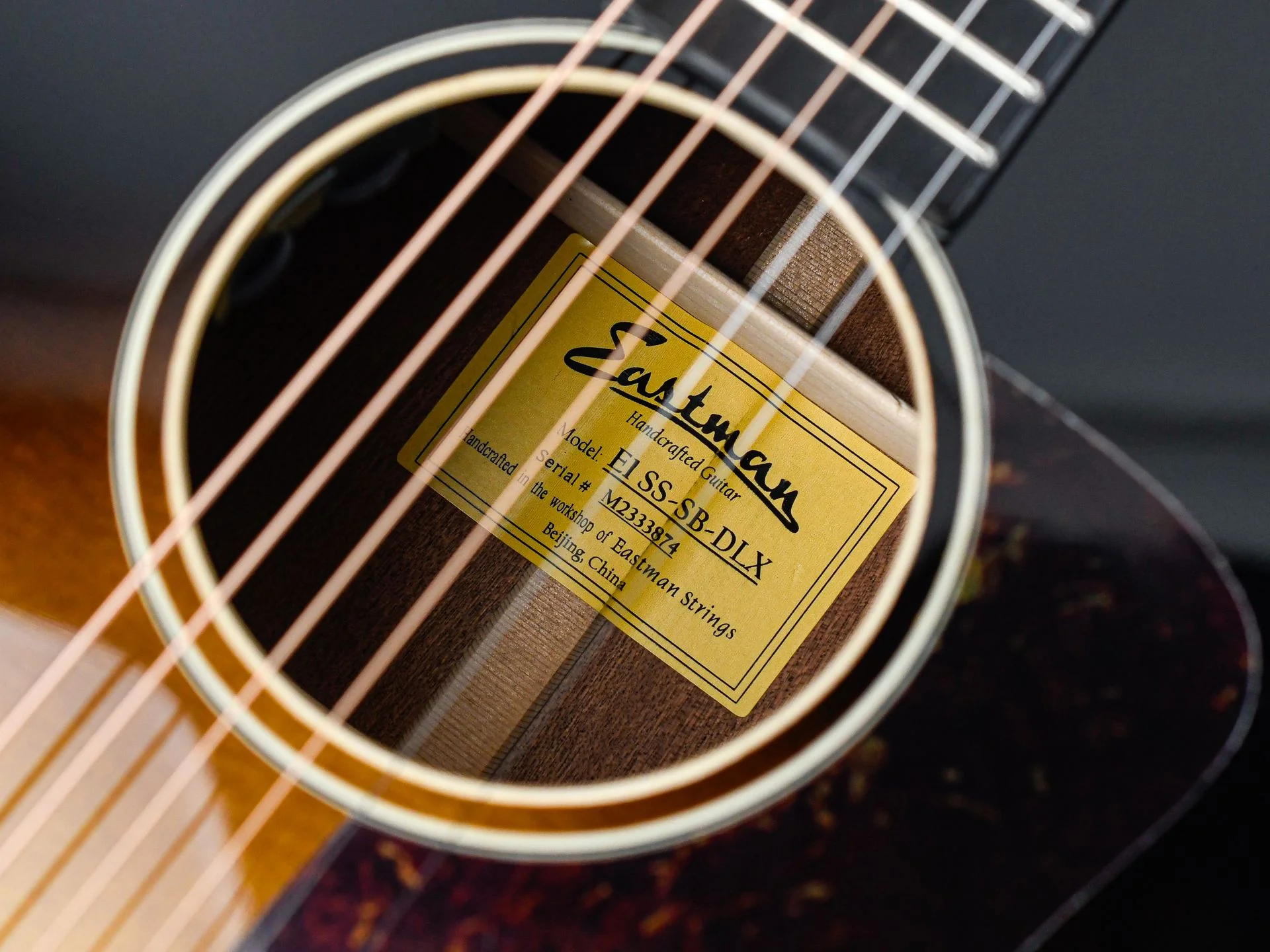 Eastman E1SS Deluxe Sunburst - Image 11