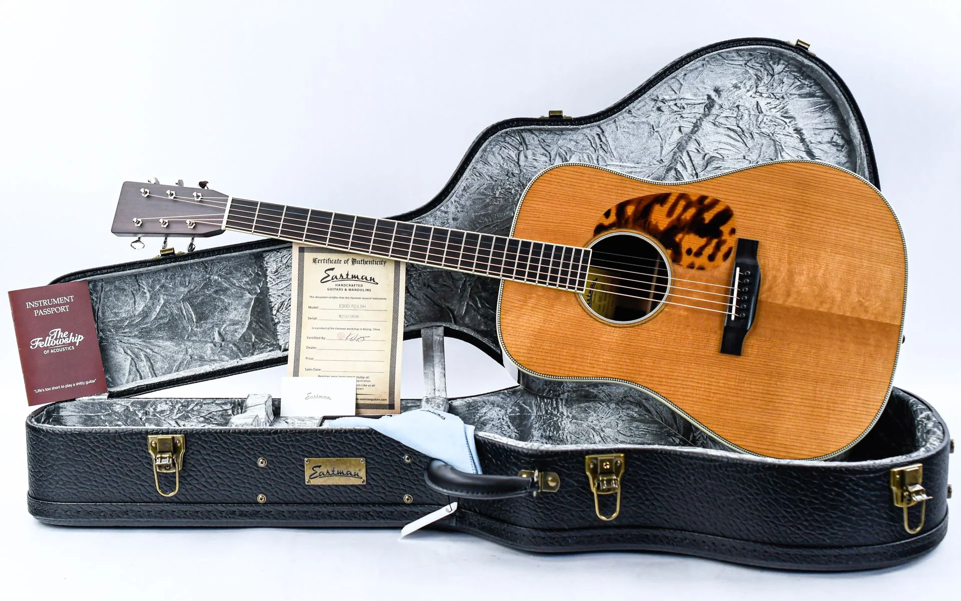 Eastman E20D Large Sound Hole Thermo Cured - Image 3