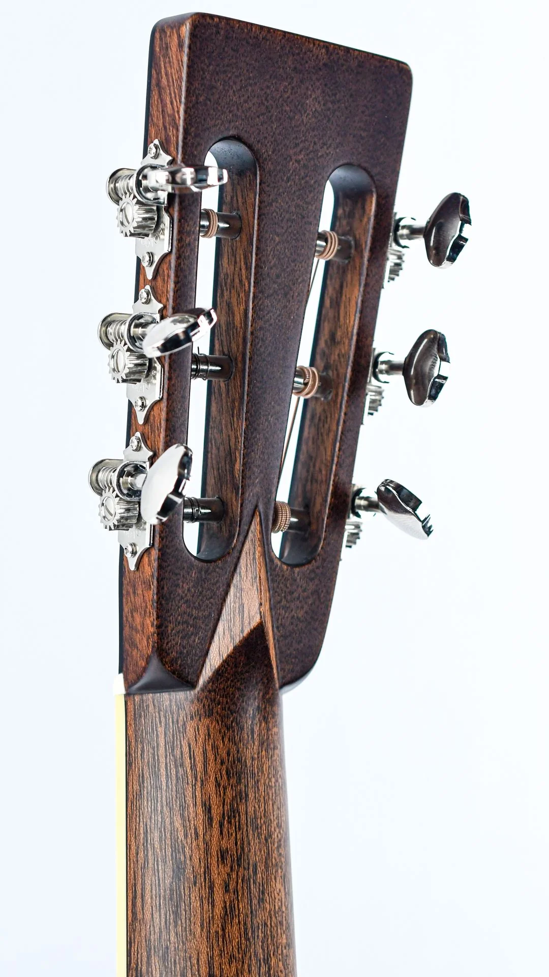 Eastman E40OO Adirondack Madagascar Rosewood Sunburst - Image 6
