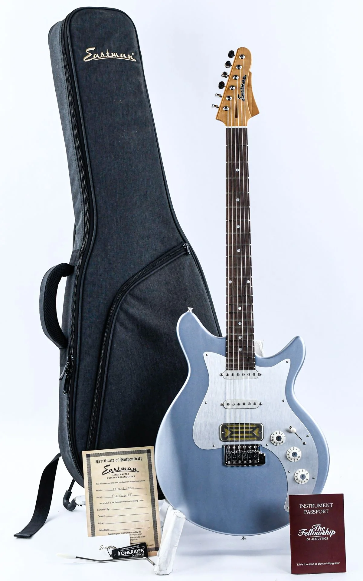 Eastman FullerTone DC 62 Ice Blue Metallic - Image 3