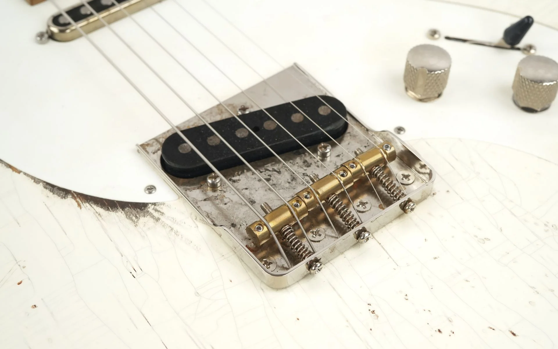 Eastman Kauffmann Series SC Vintage White Medium Relic - Image 7