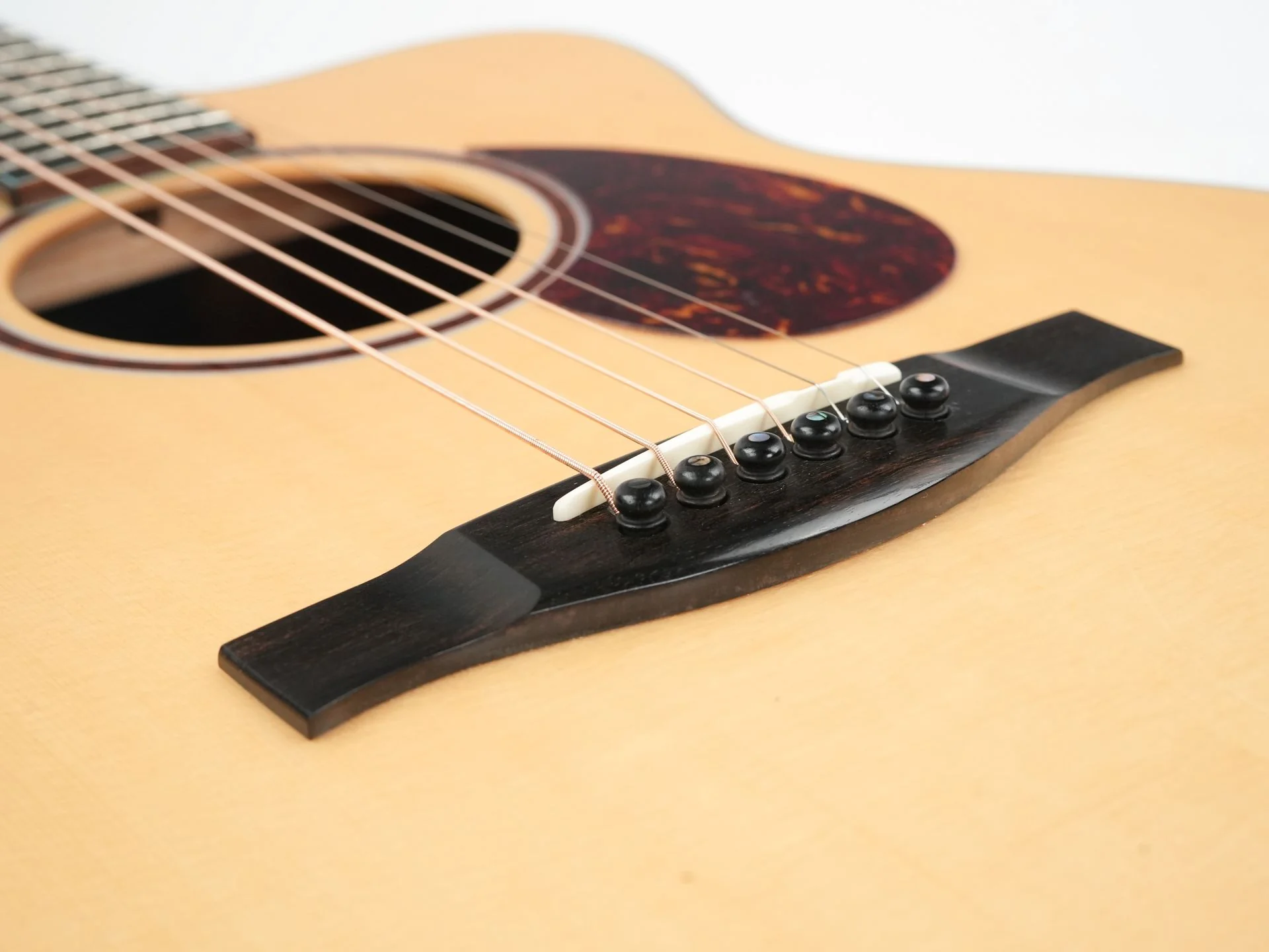 Eastman Luthier OMCE Quilted Sapele 2023 - Image 7