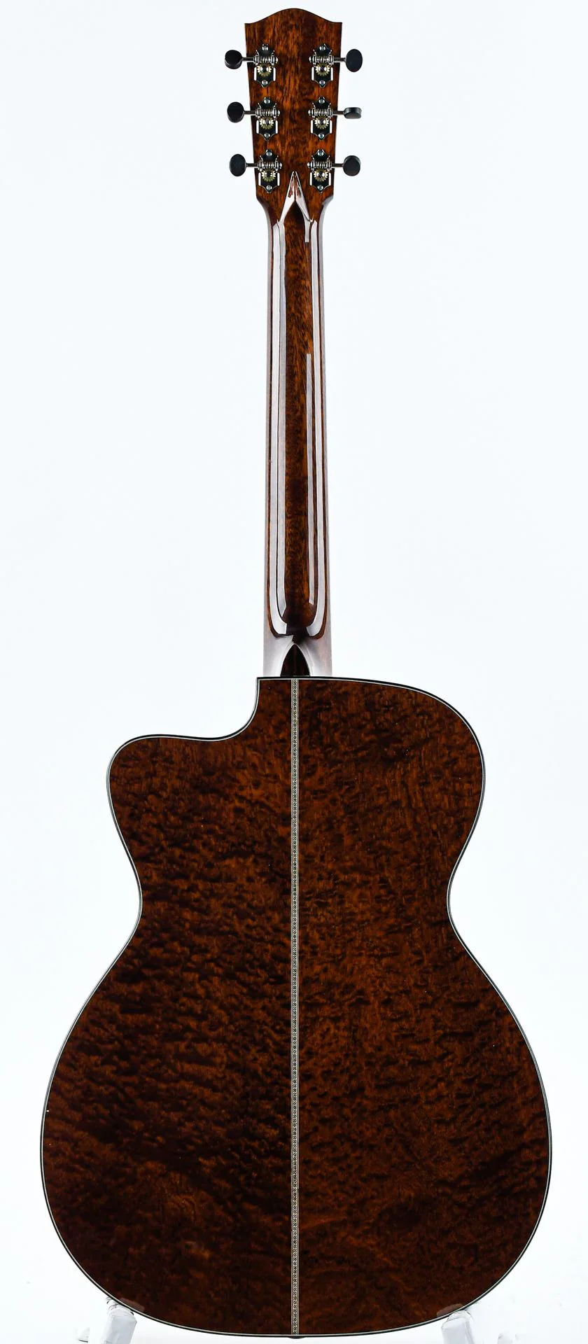 Eastman Luthier OMCE Quilted Sapele European Spruce - Image 4
