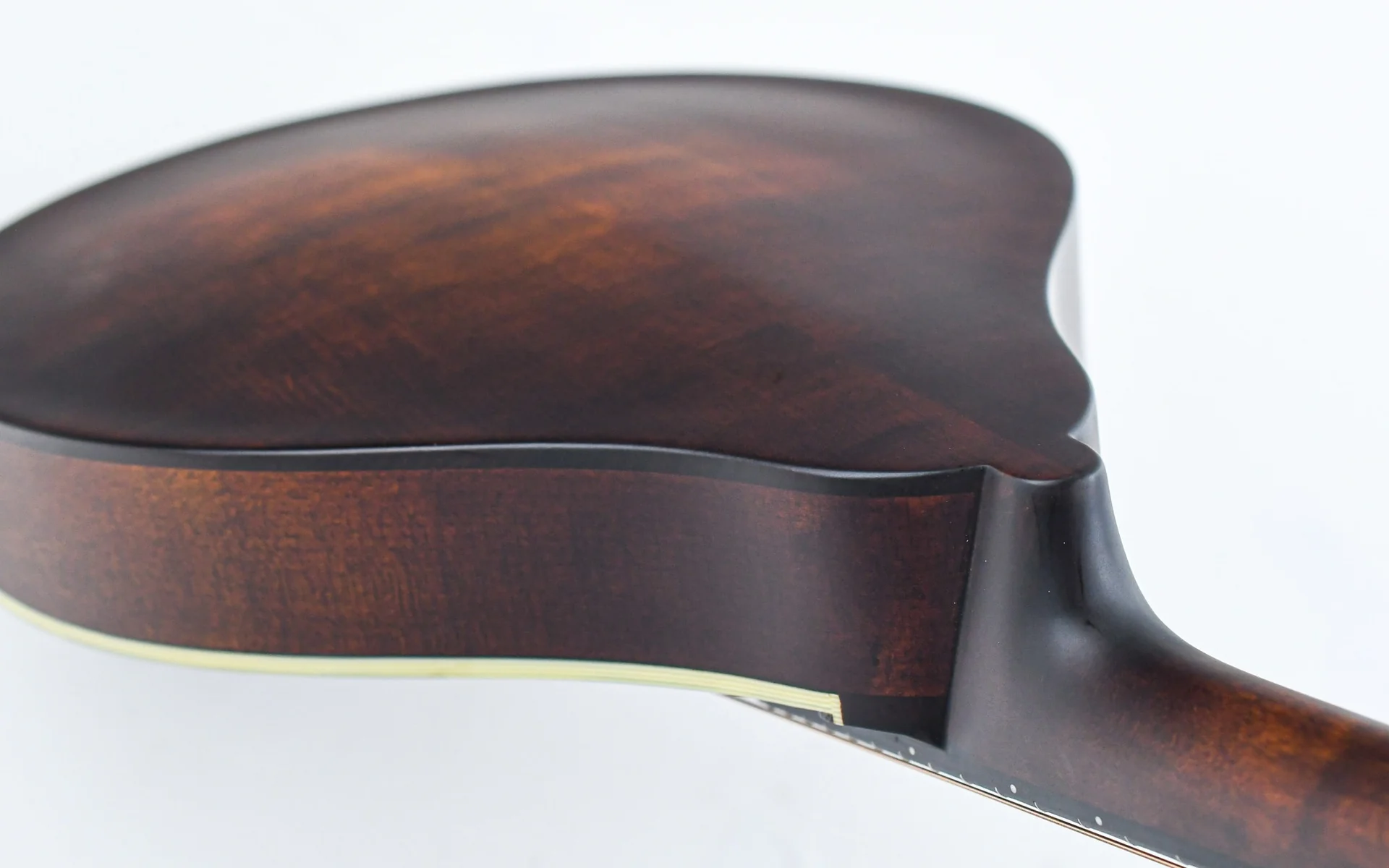 Eastman MD305 A Style - Image 9