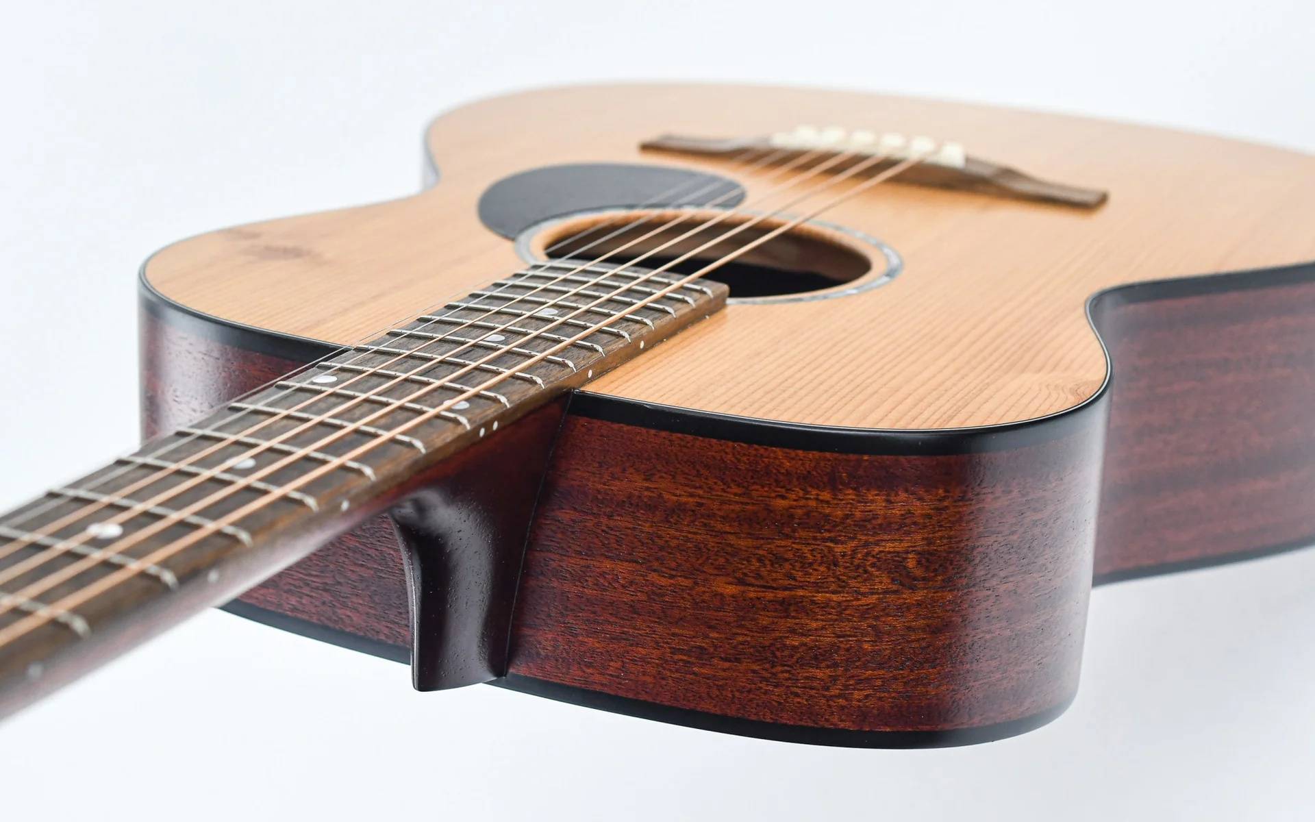 Eastman PCH1 OM - Image 10