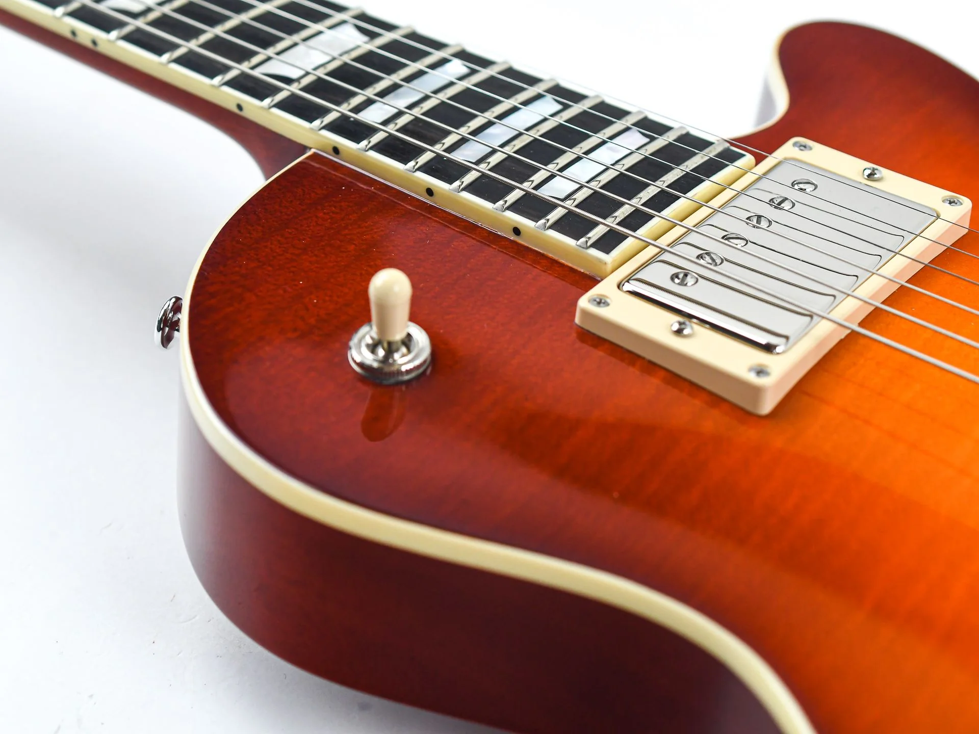 Eastman SB59 Redburst - Image 9