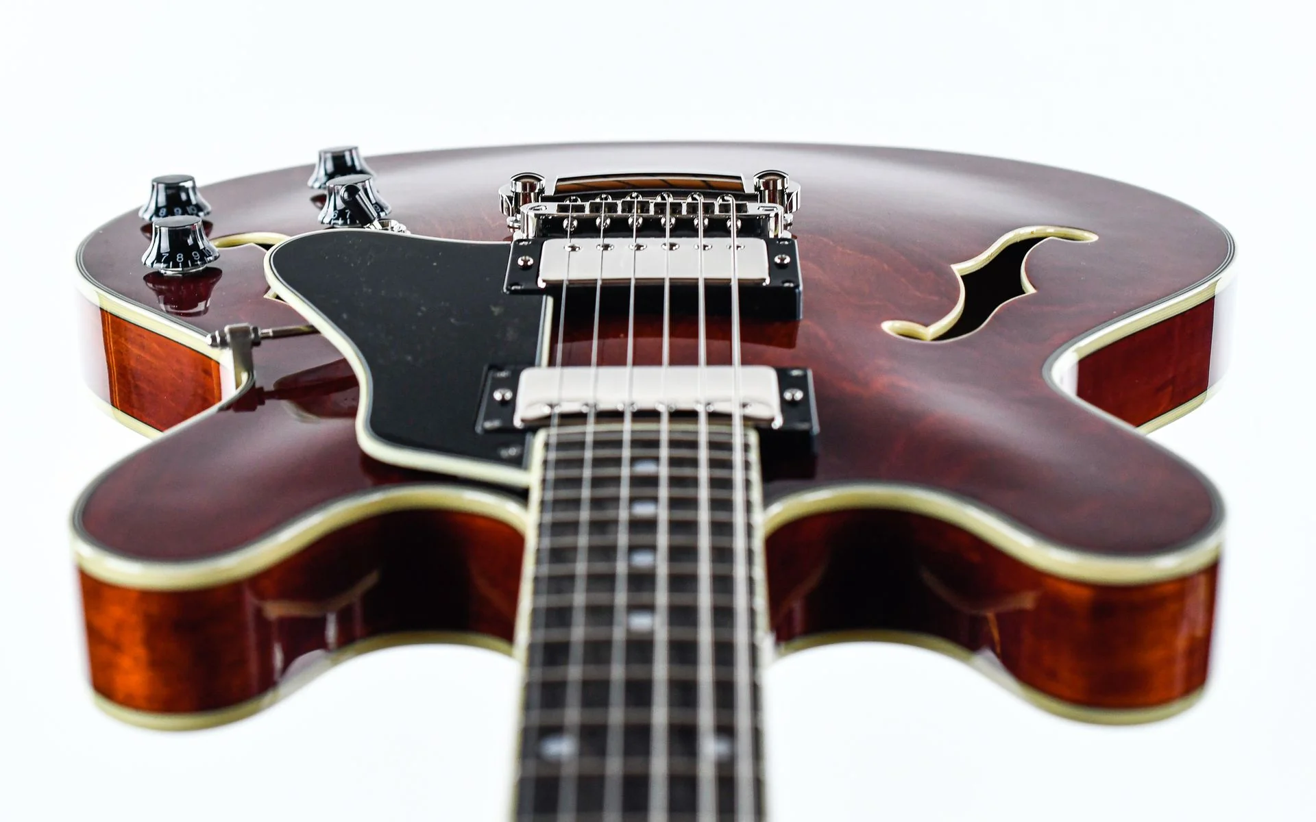 Eastman T386 Classic - Image 12
