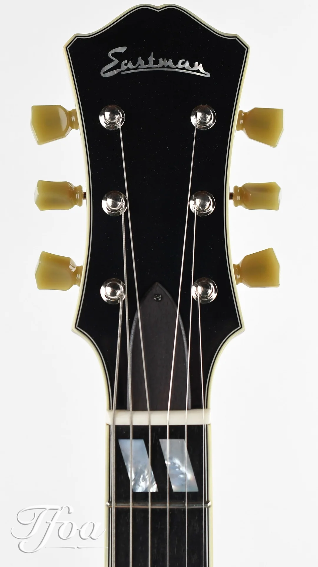 Eastman T486B Cherry Red Bigsby - Image 2