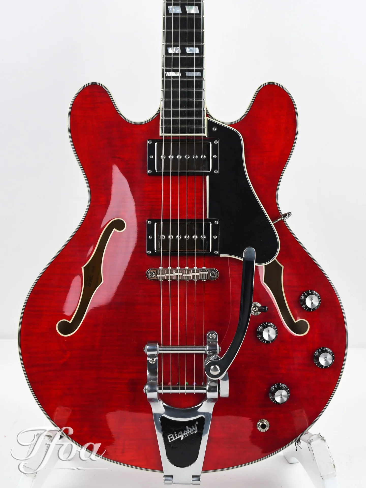 Eastman T486B Cherry Red Bigsby - Image 5
