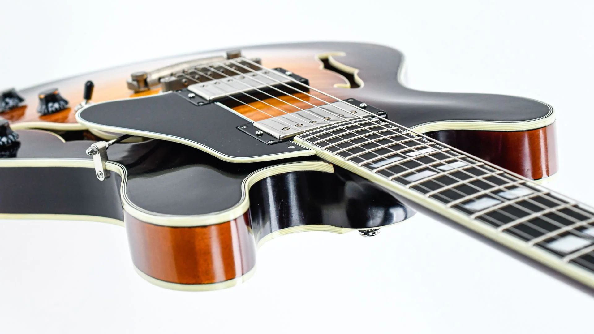 Eastman T59/v Antique Varnish Sunburst - Image 10