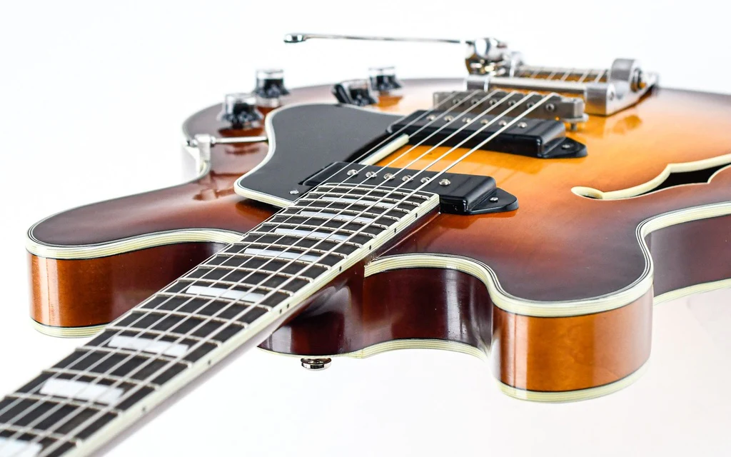 Eastman T64/v Antique Goldburst - Image 10