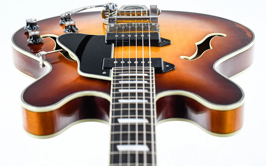 Eastman T64/v Antique Goldburst - Image 12
