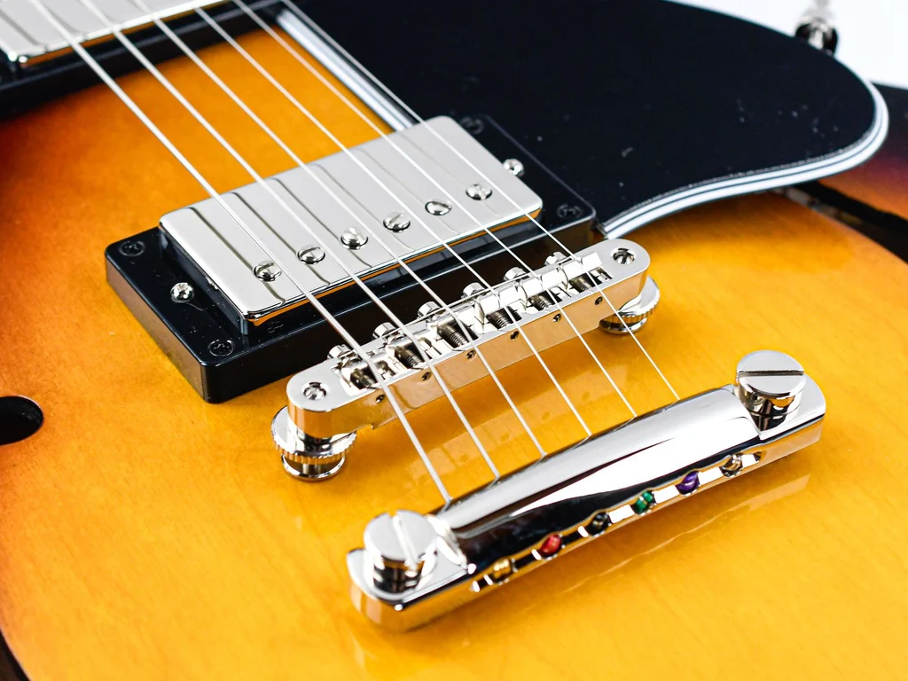 Epiphone Inspired by Gibson Custom 1962 ES335 Reissue Vintage Burst - Image 7