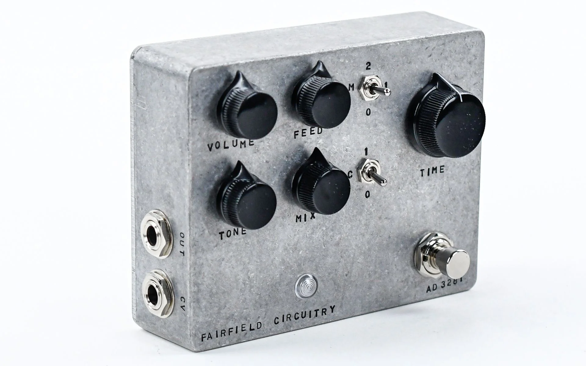 Fairfield Circuitry Meet Maude Analogue Delay - Image 4