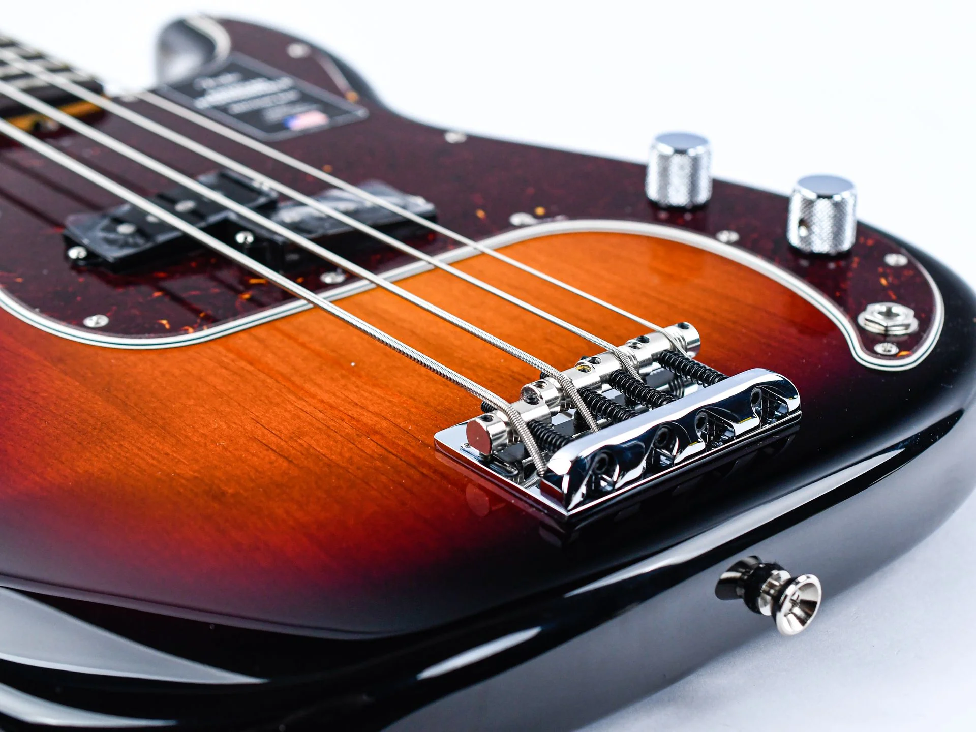 Fender American Pro II Precision Bass 3 Color Sunburst - Image 7