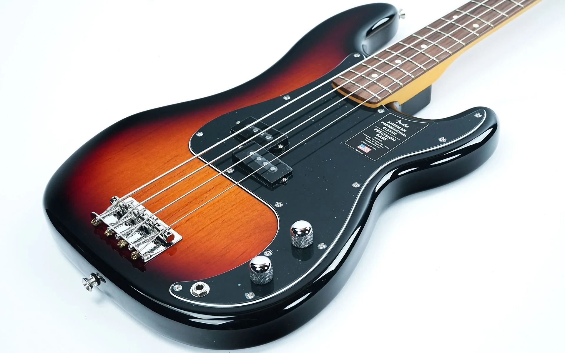 Fender American Professional Classic Precision Bass 3 Color Sunburst - Image 11
