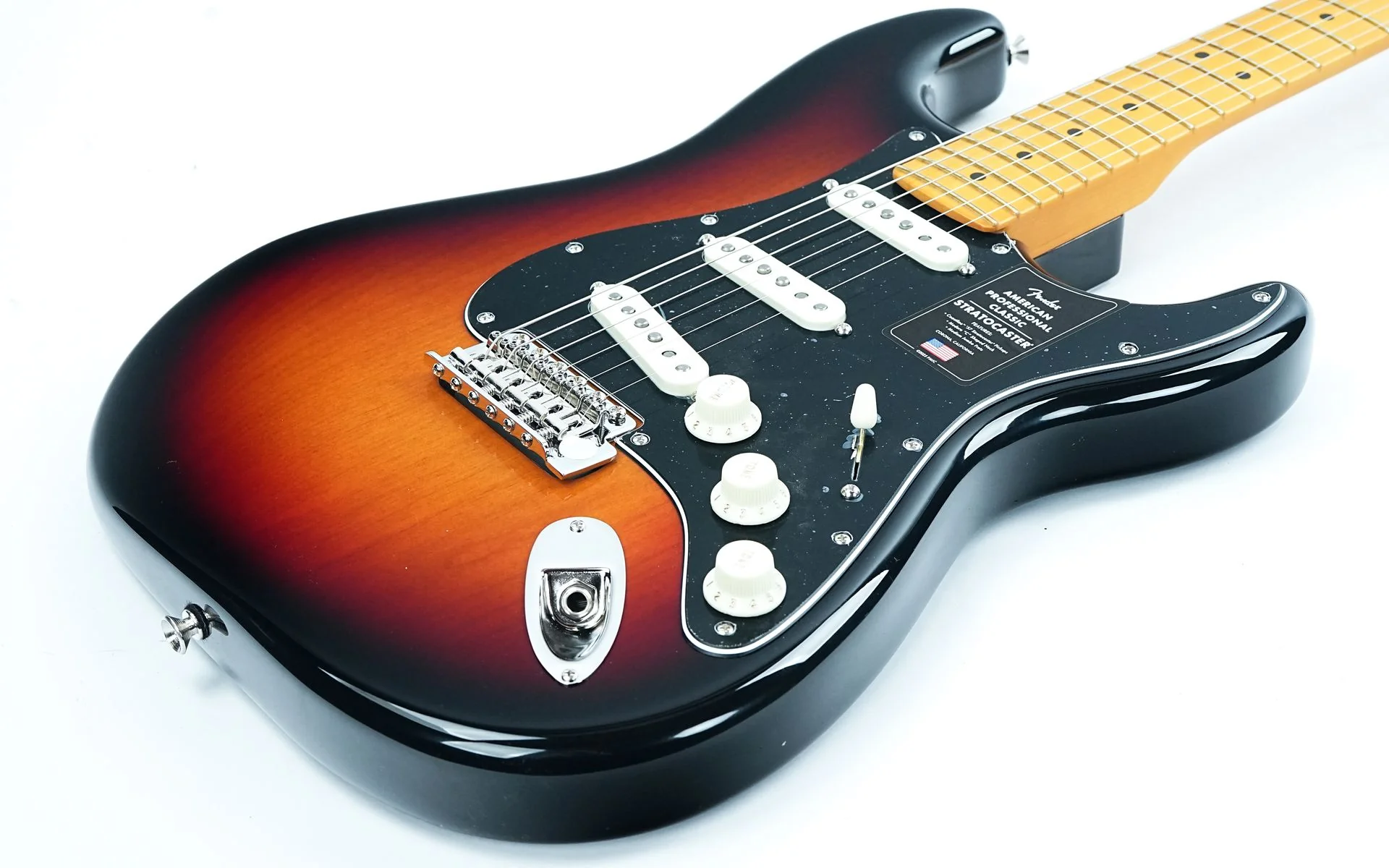 Fender American Professional Classic Stratocaster 3 Color Sunburst - Image 11