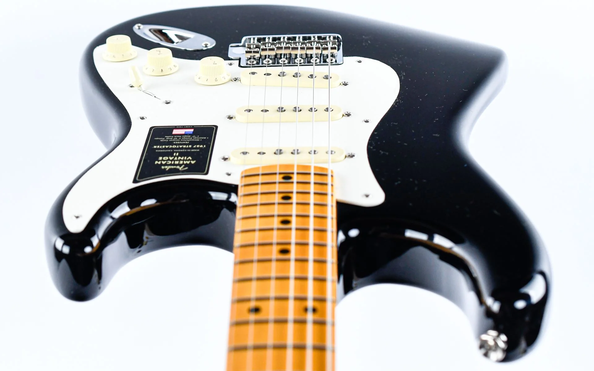 Fender American Vintage II 1957 Stratocaster Black - Image 12
