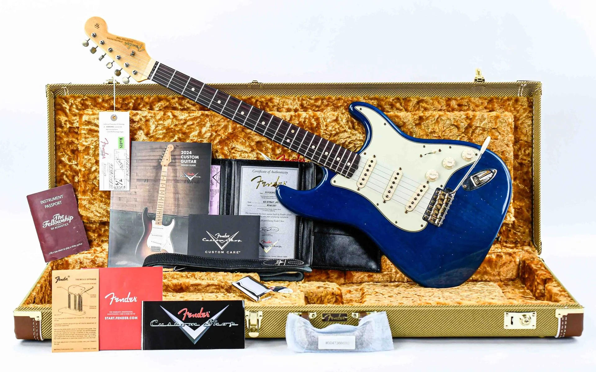 Fender Custom Shop 63 Stratocaster Journeyman Sapphire Blue Transparent - Image 3