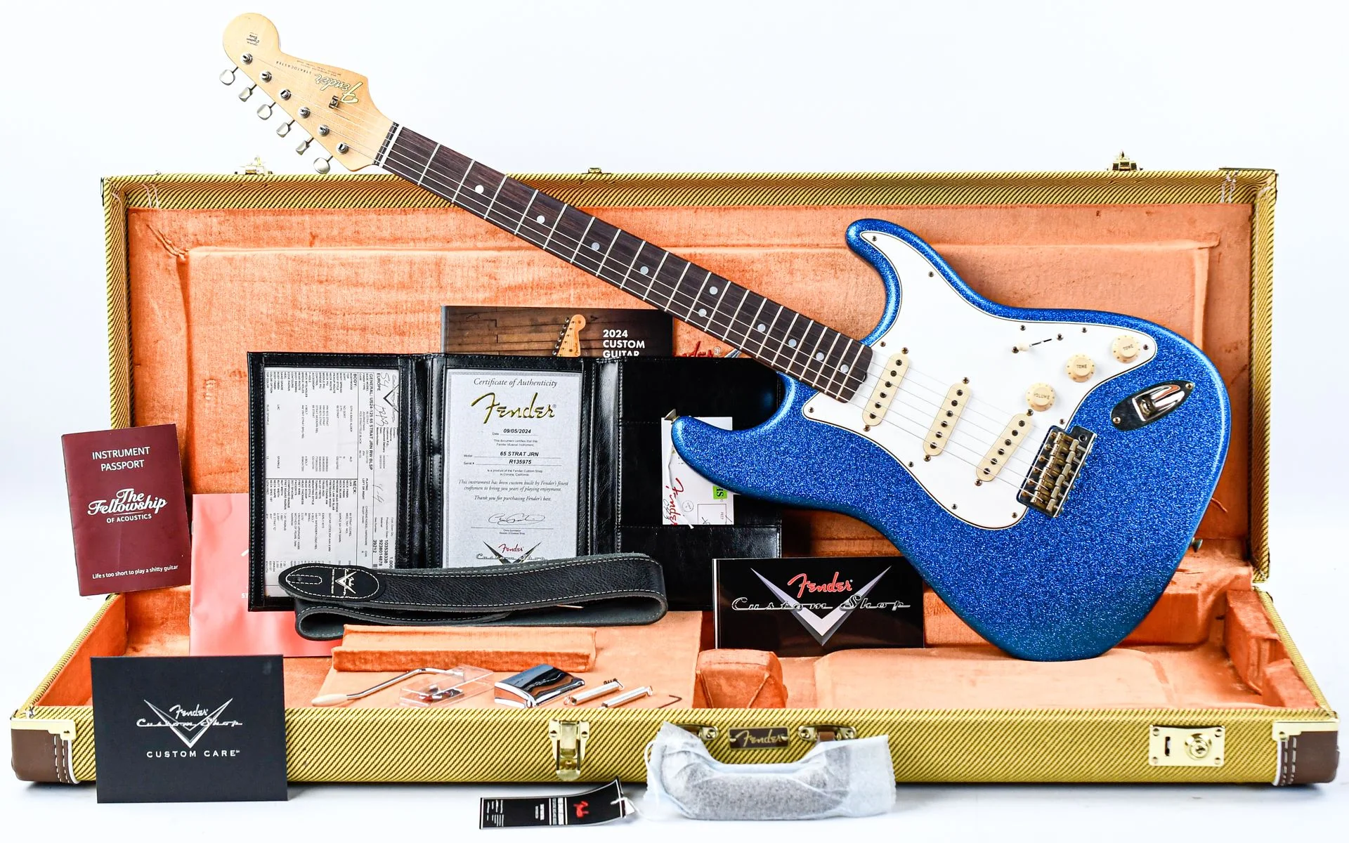 Fender Custom Shop '65 Stratocaster Blue Sparkle Journeyman Relic - Image 3