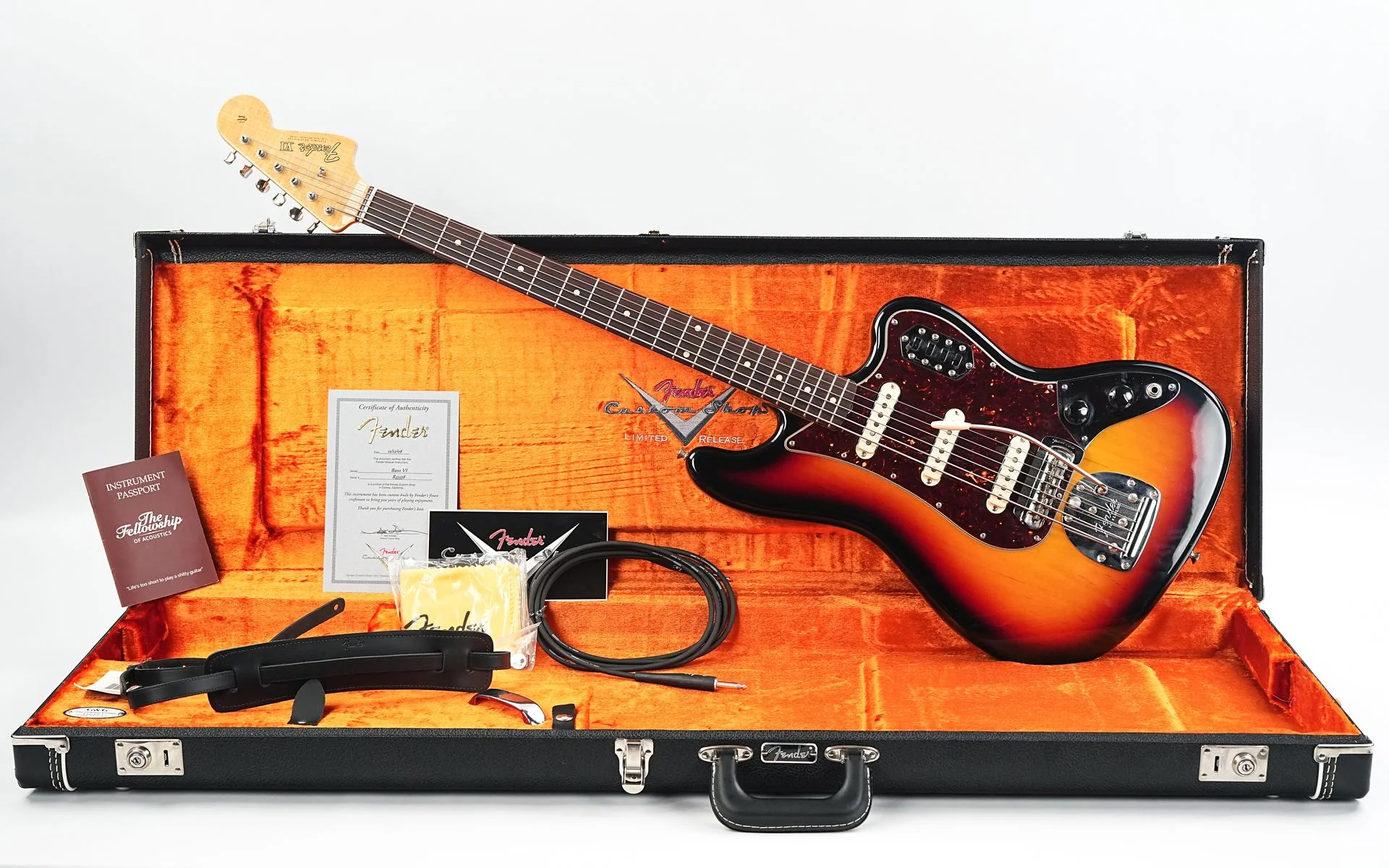 Fender Custom Shop Bass VI 3 Color Sunburst NOS 2006 - Image 3