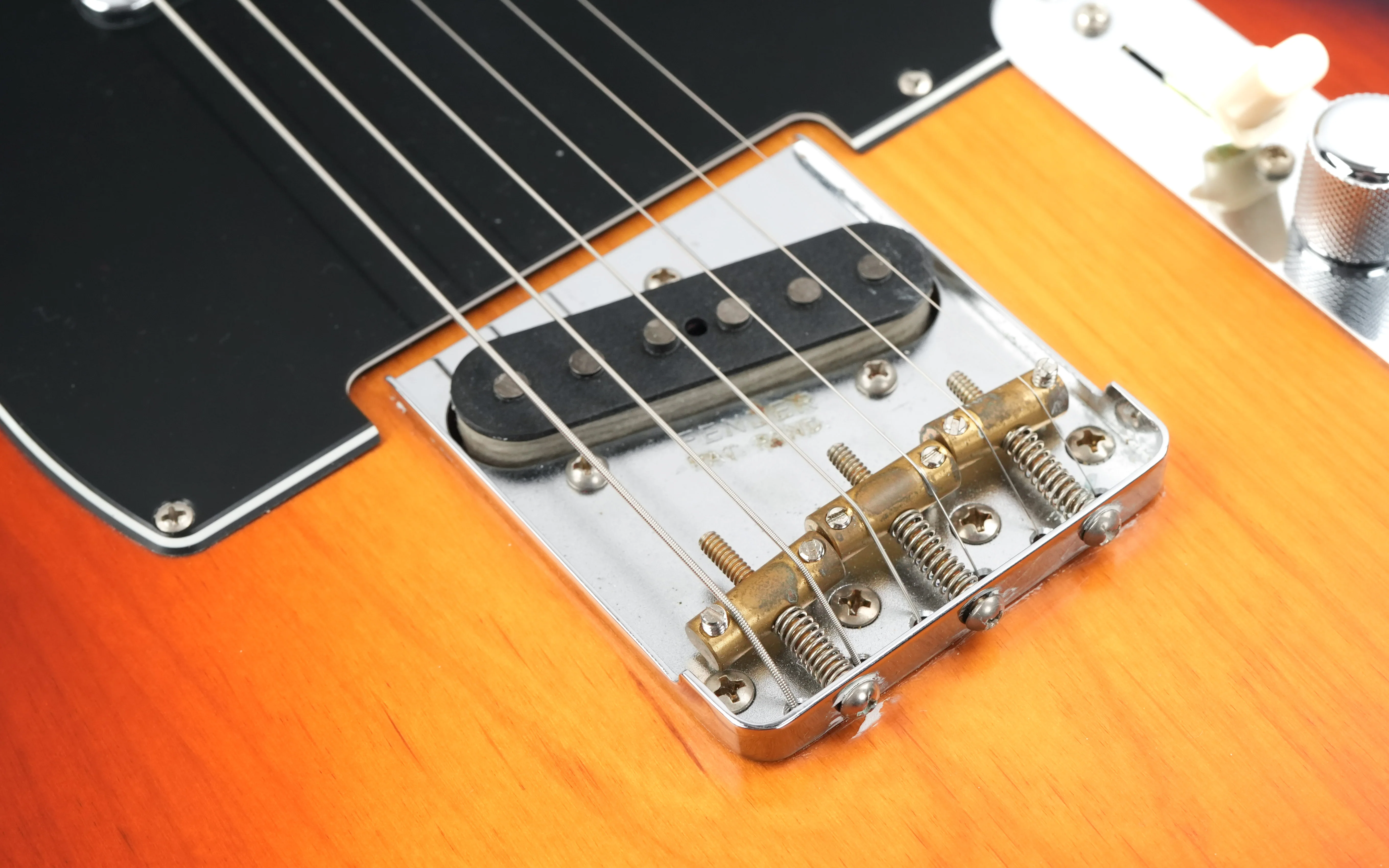 Fender Jason Isbell Custom Telecaster 3 Color Chocolate Burst 2023 - Image 8