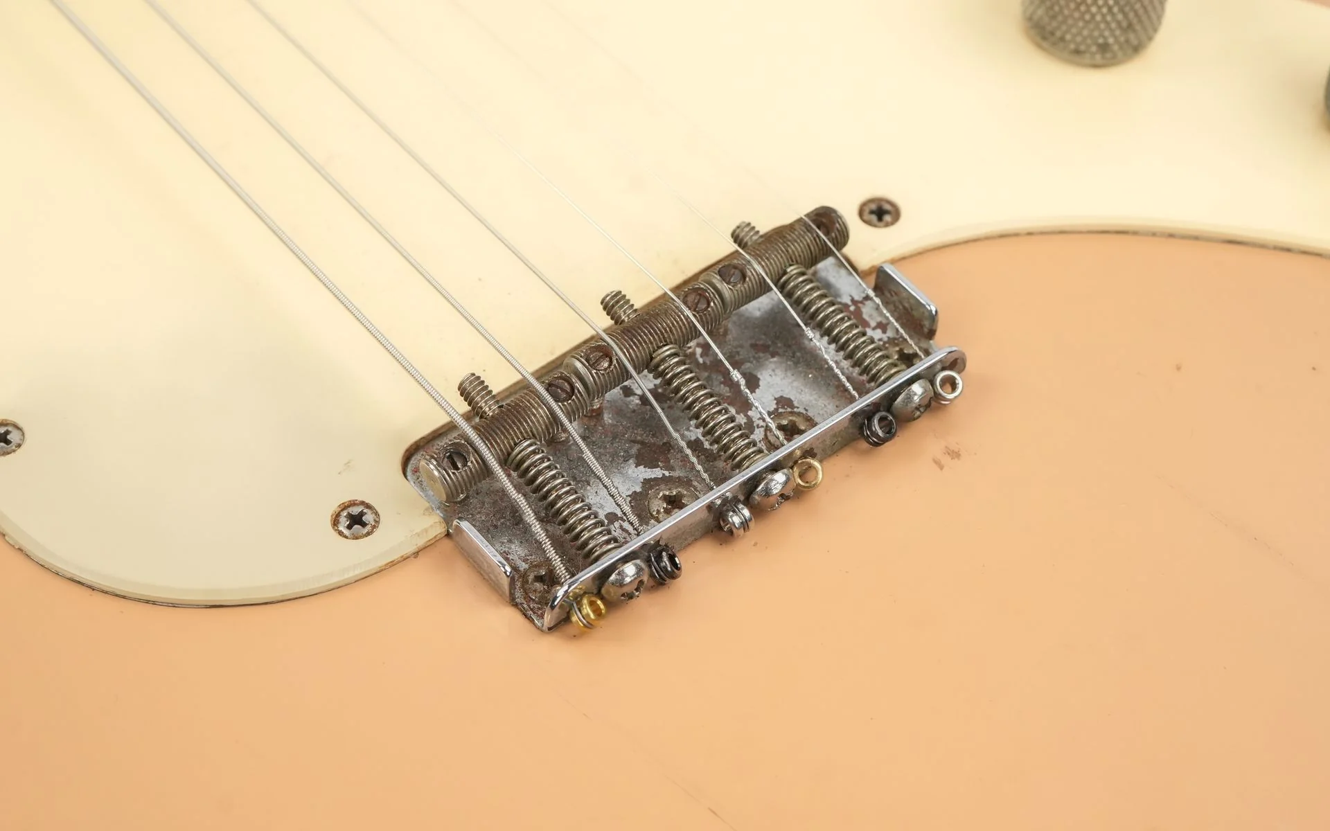 Fender Musicmaster Desert Sand 1960 - Image 7