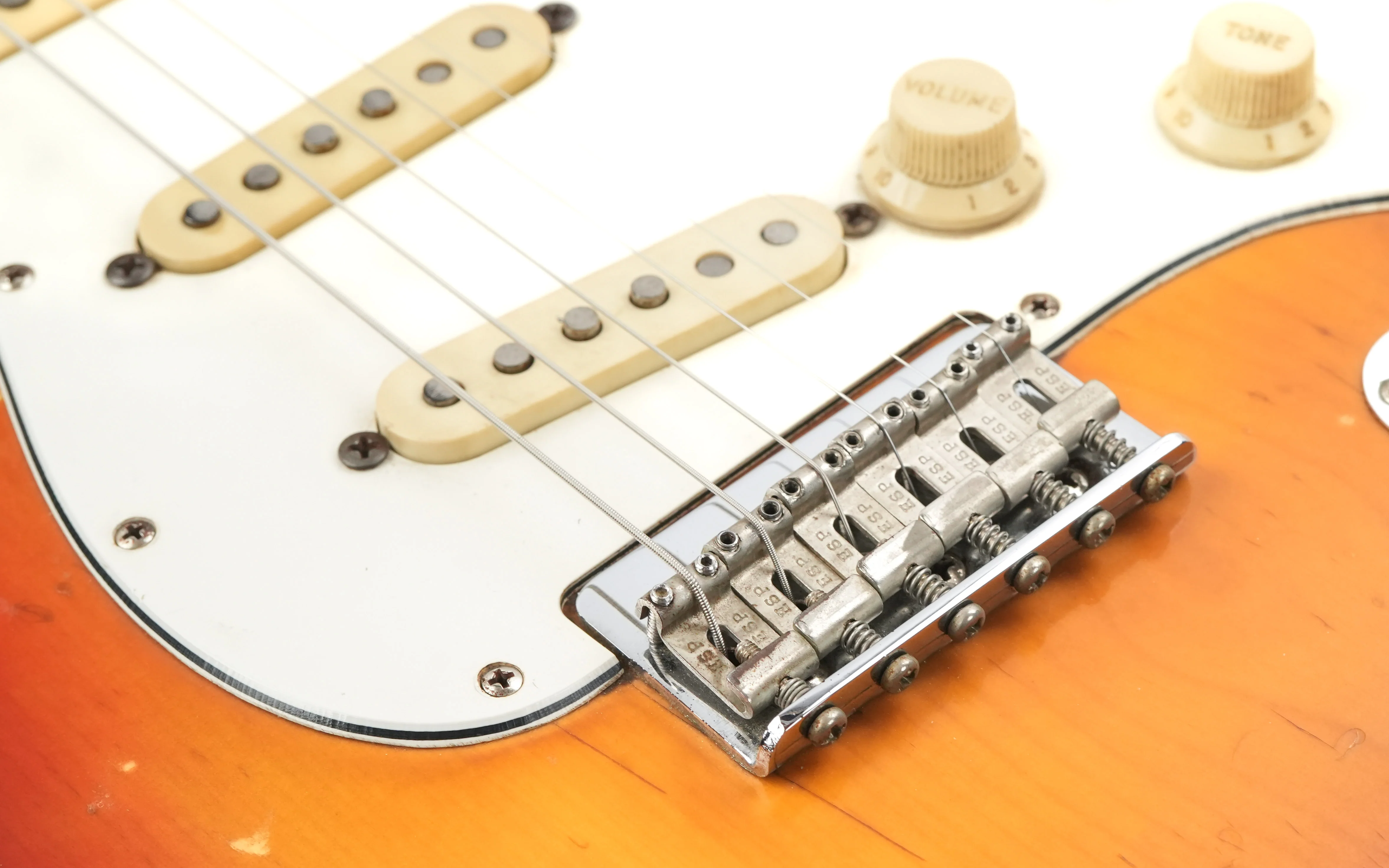 Fender Stratocaster Hardtail 3 Color Sunburst 1970 - Image 8