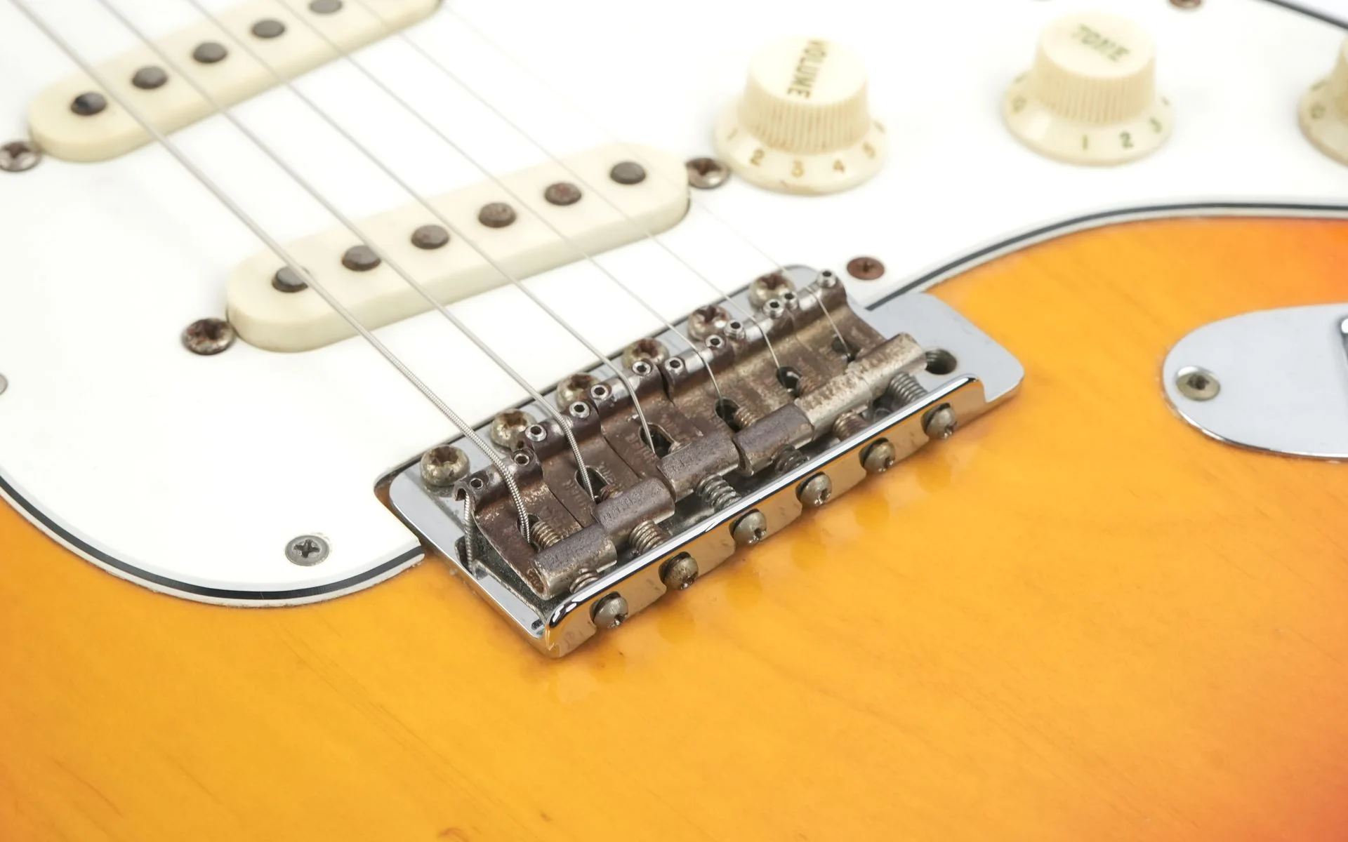 Fender Stratocaster Sunburst 1970 - Image 7