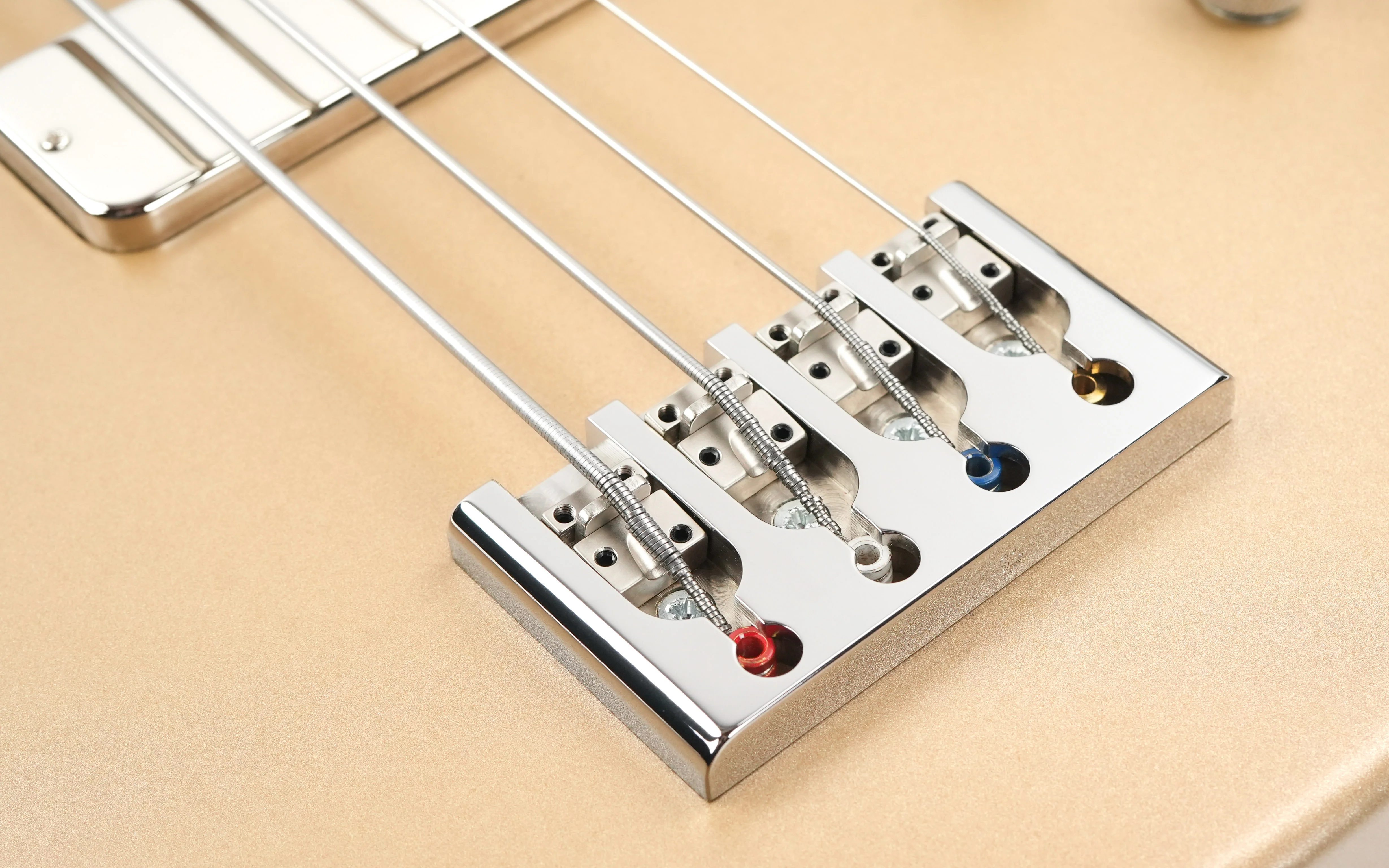 Franz Bassguitars Merak Shorty Shoreline Gold 2024 - Image 7