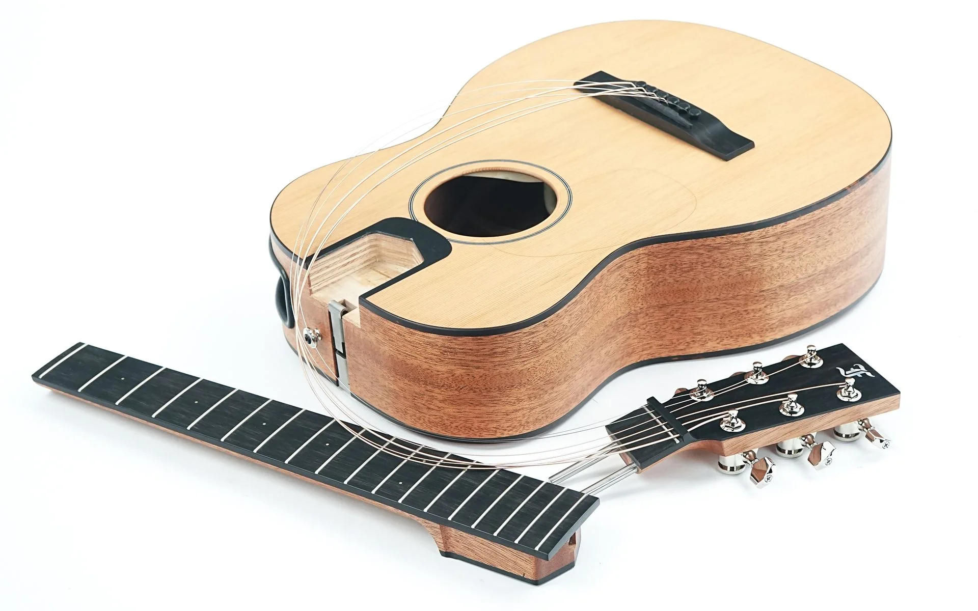 Furch LJ10 Little Jane CM Travel Guitar Lefty - Image 11