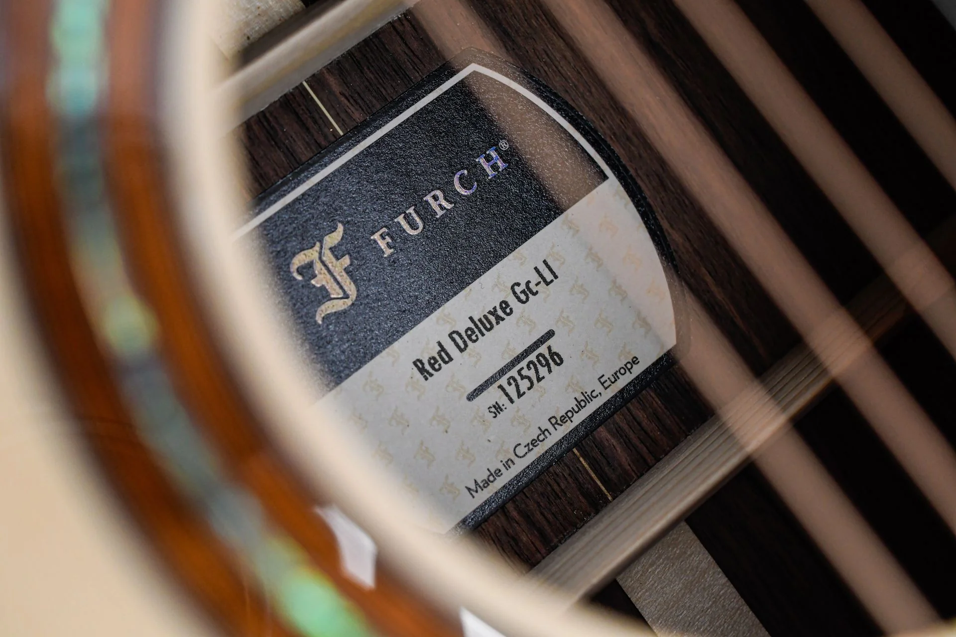 Furch Red Deluxe GC LI Alpine Spruce Malaysian Blackwood - Image 13