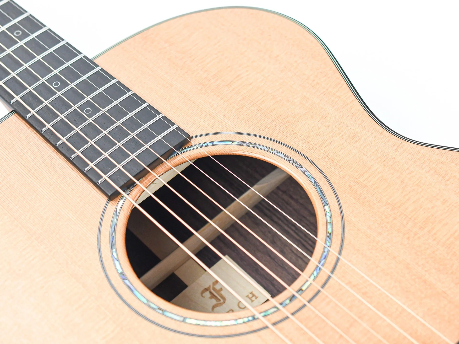 Furch Yellow OM CR a Red Cedar Rosewood - Image 11