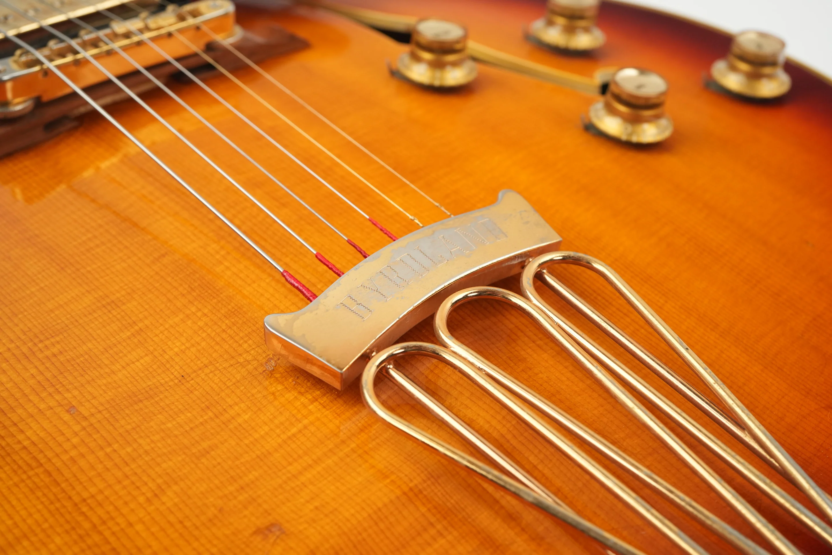 Gibson Byrdland Sunburst 1969 - Image 11