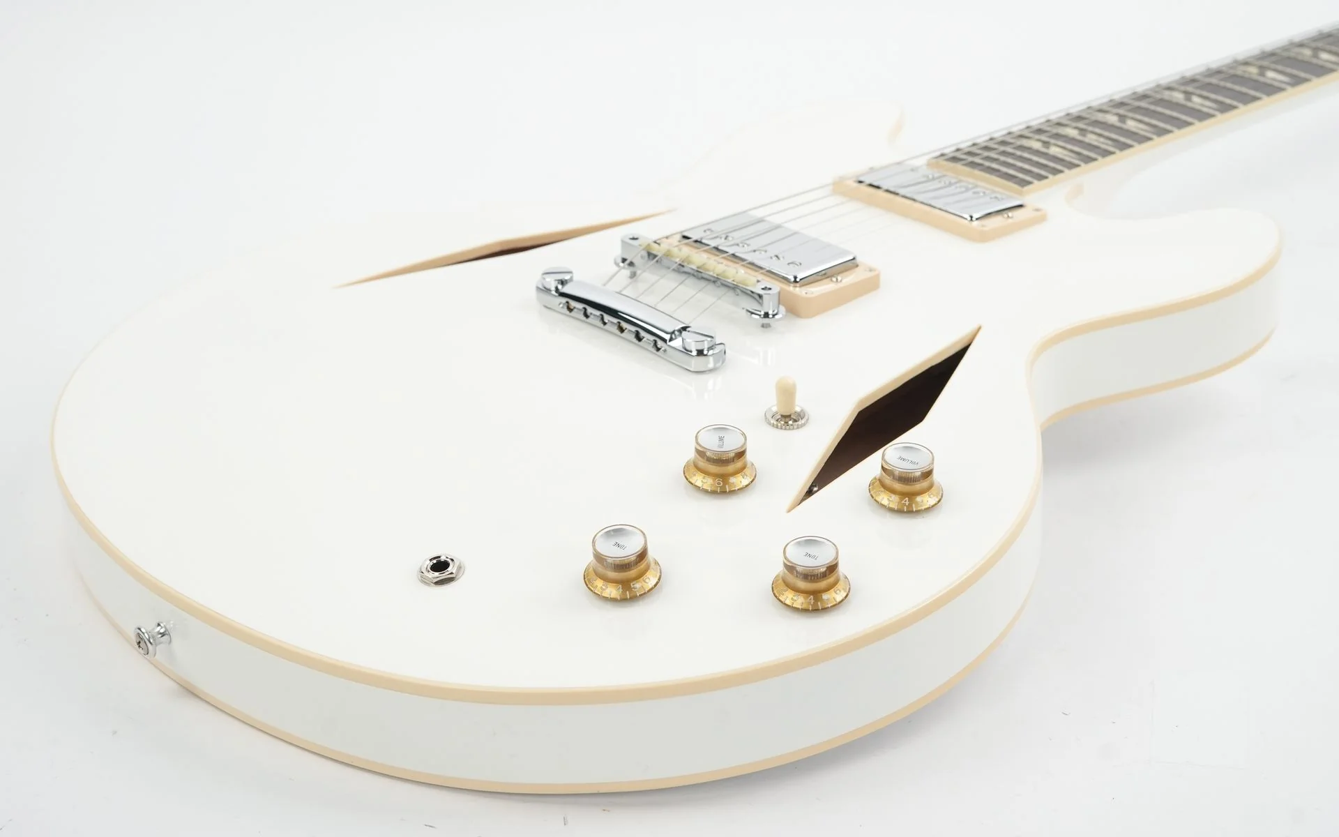 Gibson Custom Dave Grohl DG335 Alpine White Limited 37 of 50 2025 - Image 12