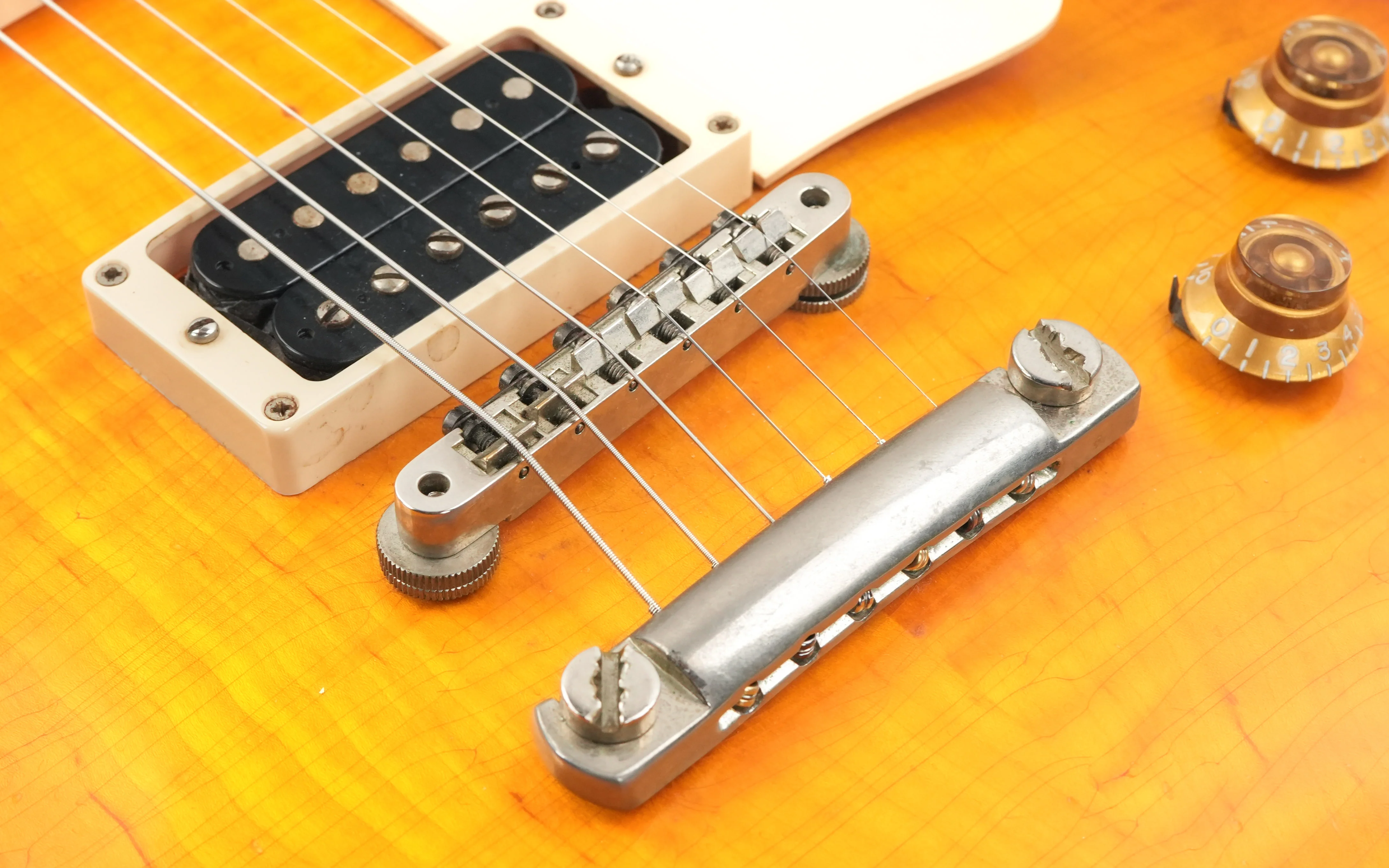 Gibson Custom Shop Jimmy Page Number 1 Aged 59 Reissue Les Paul Sunburst 2004 - Image 7