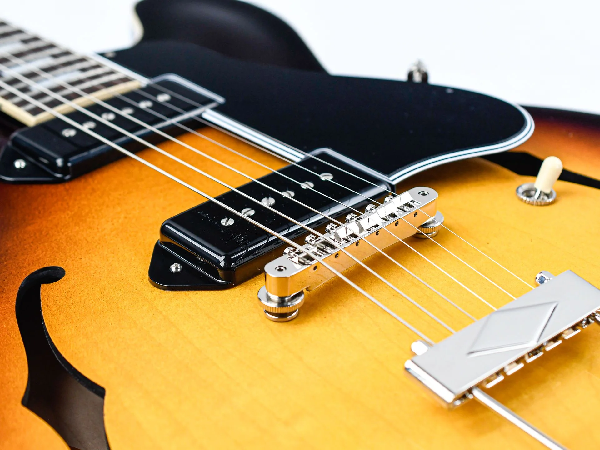 Gibson ES330 Tobacco Burst - Image 7