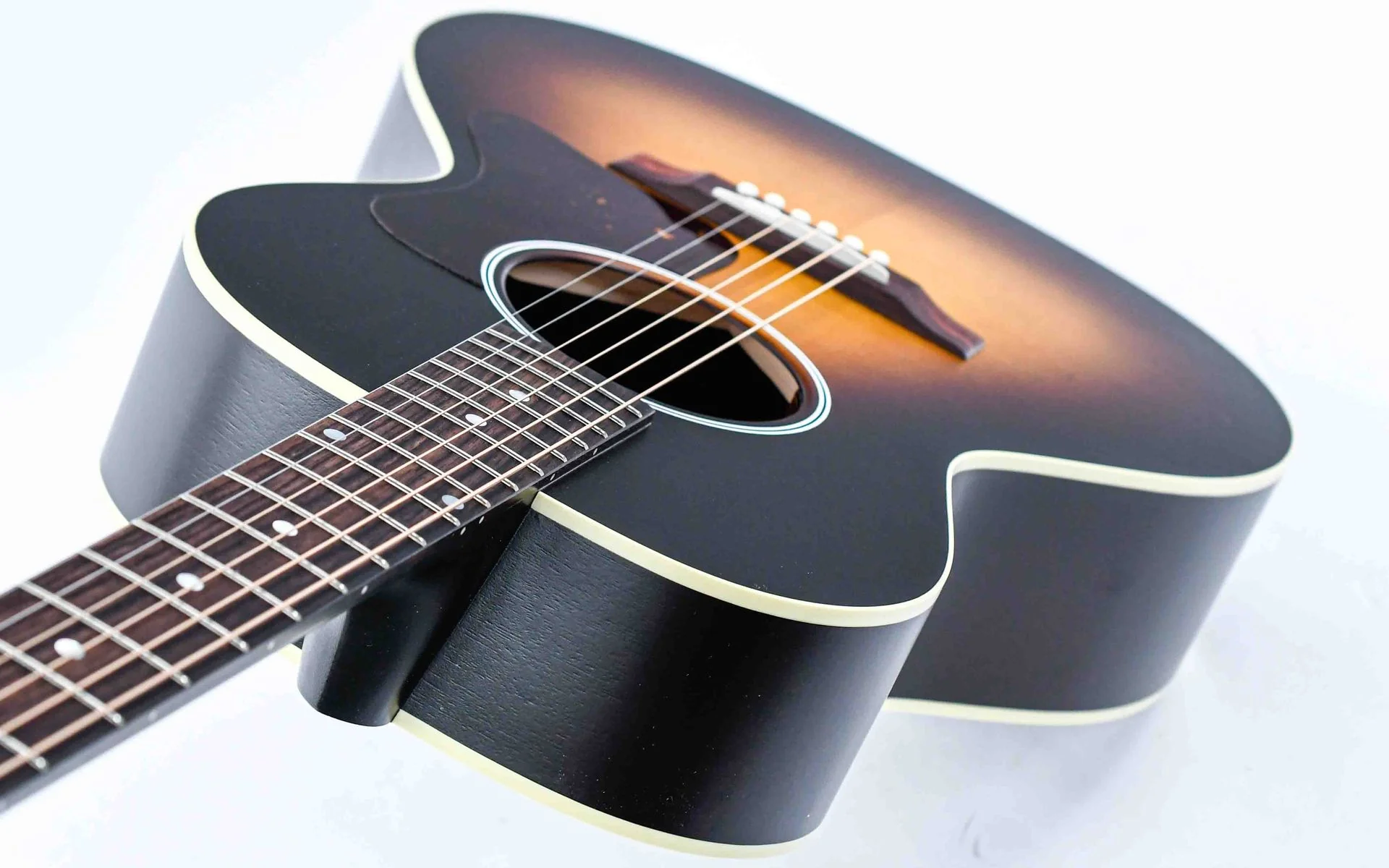 Gibson L00 Special Satin Vintage Sunburst - Image 10